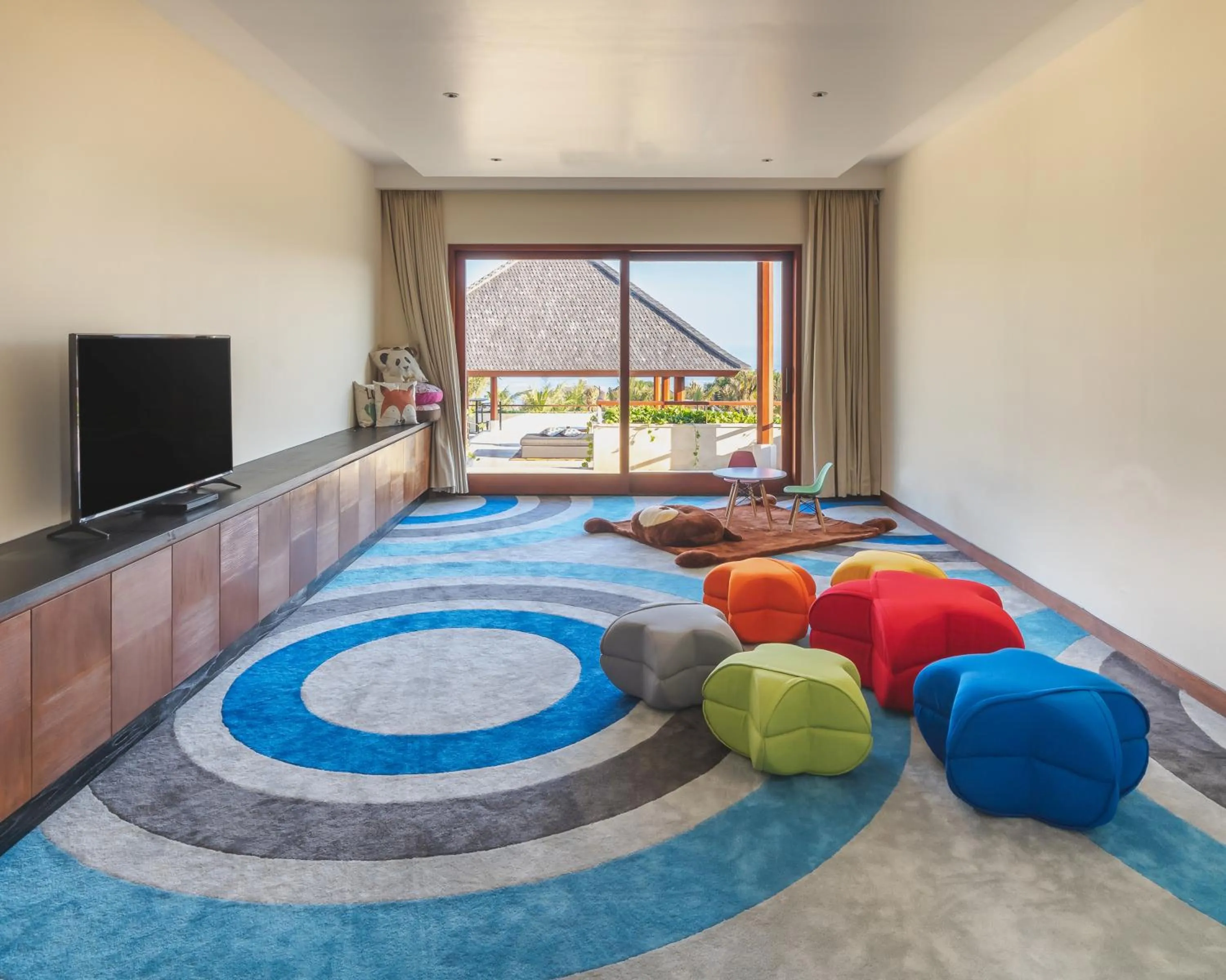 Family in The Edge Bali