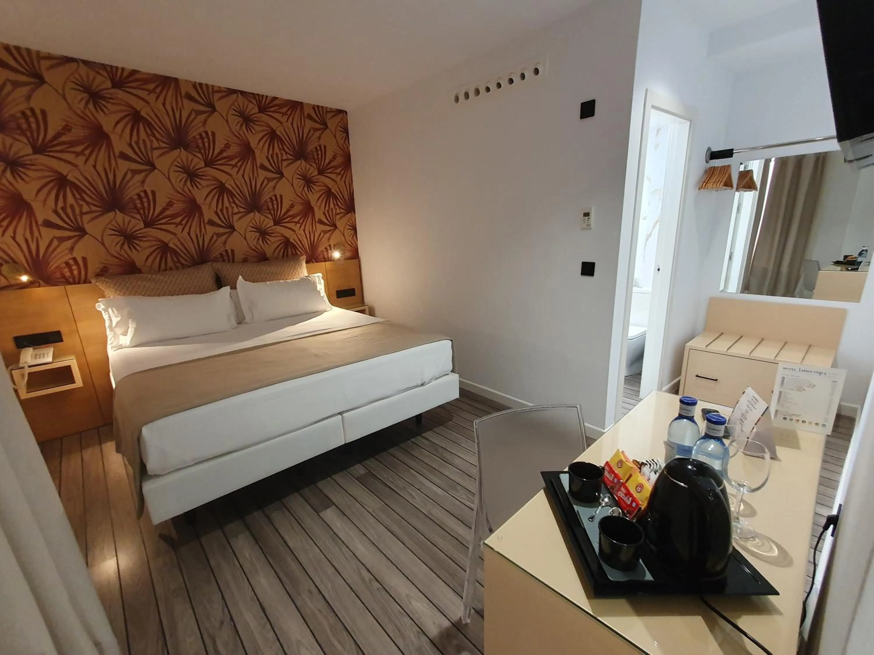 Coffee/tea facilities, Bed in La Boutique Puerta Osario