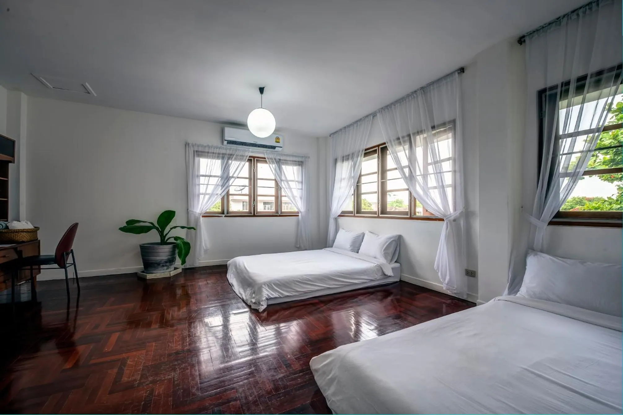 Bed in DoubleTree House