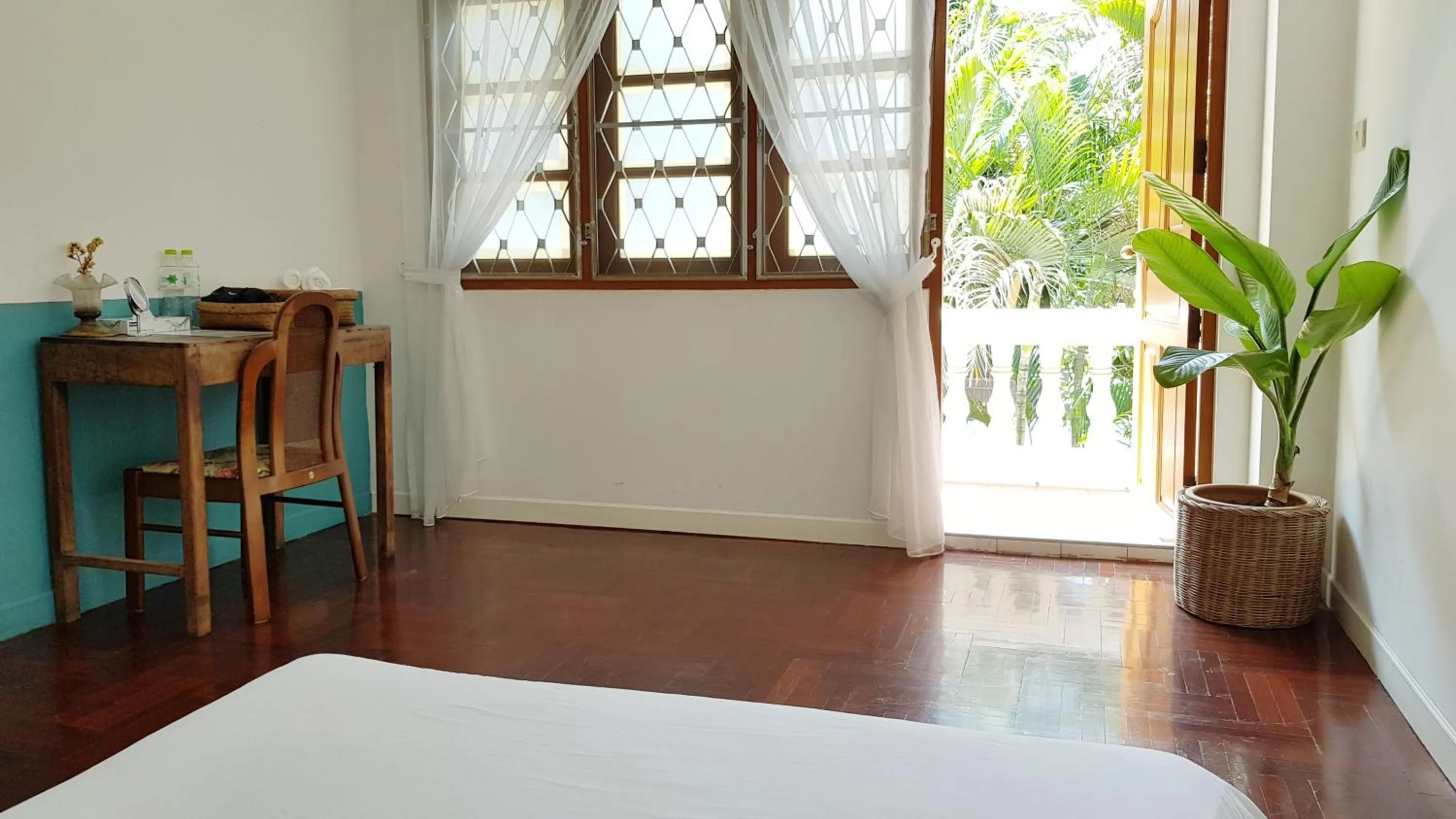 Bed in DoubleTree House