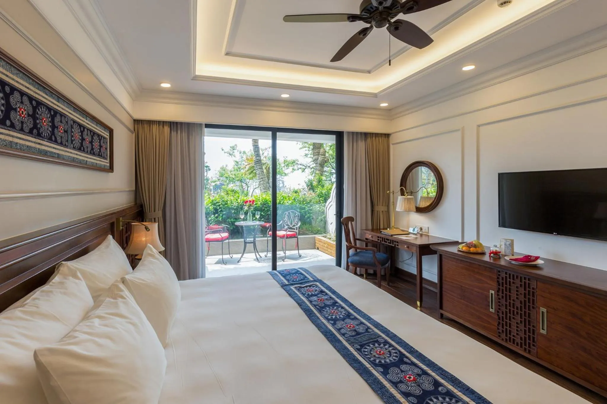 Bedroom, Bed in Silk Path Grand Sapa Resort & Spa