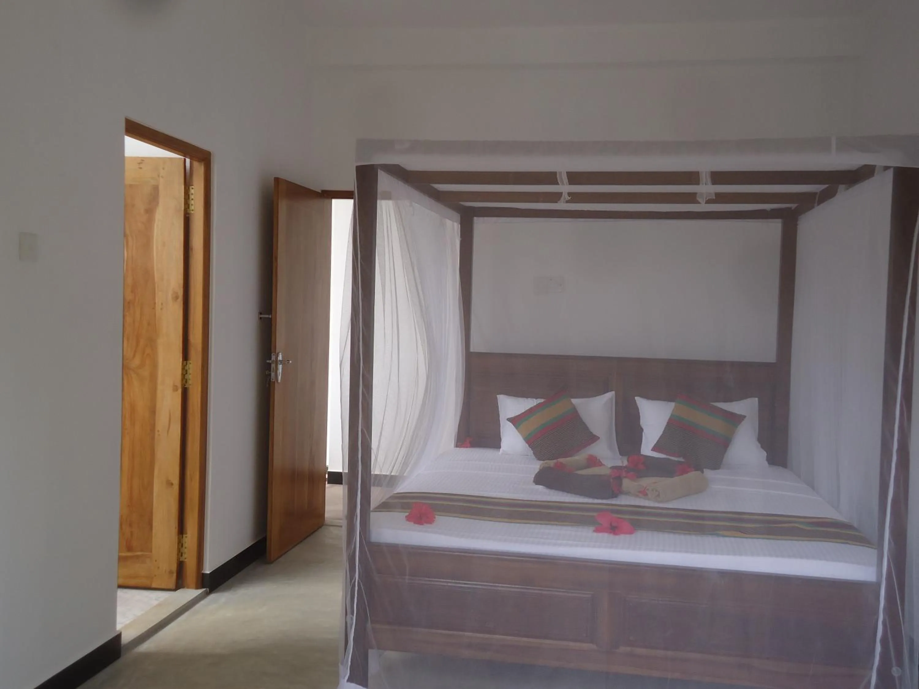 Bed in Hiriketiya White House