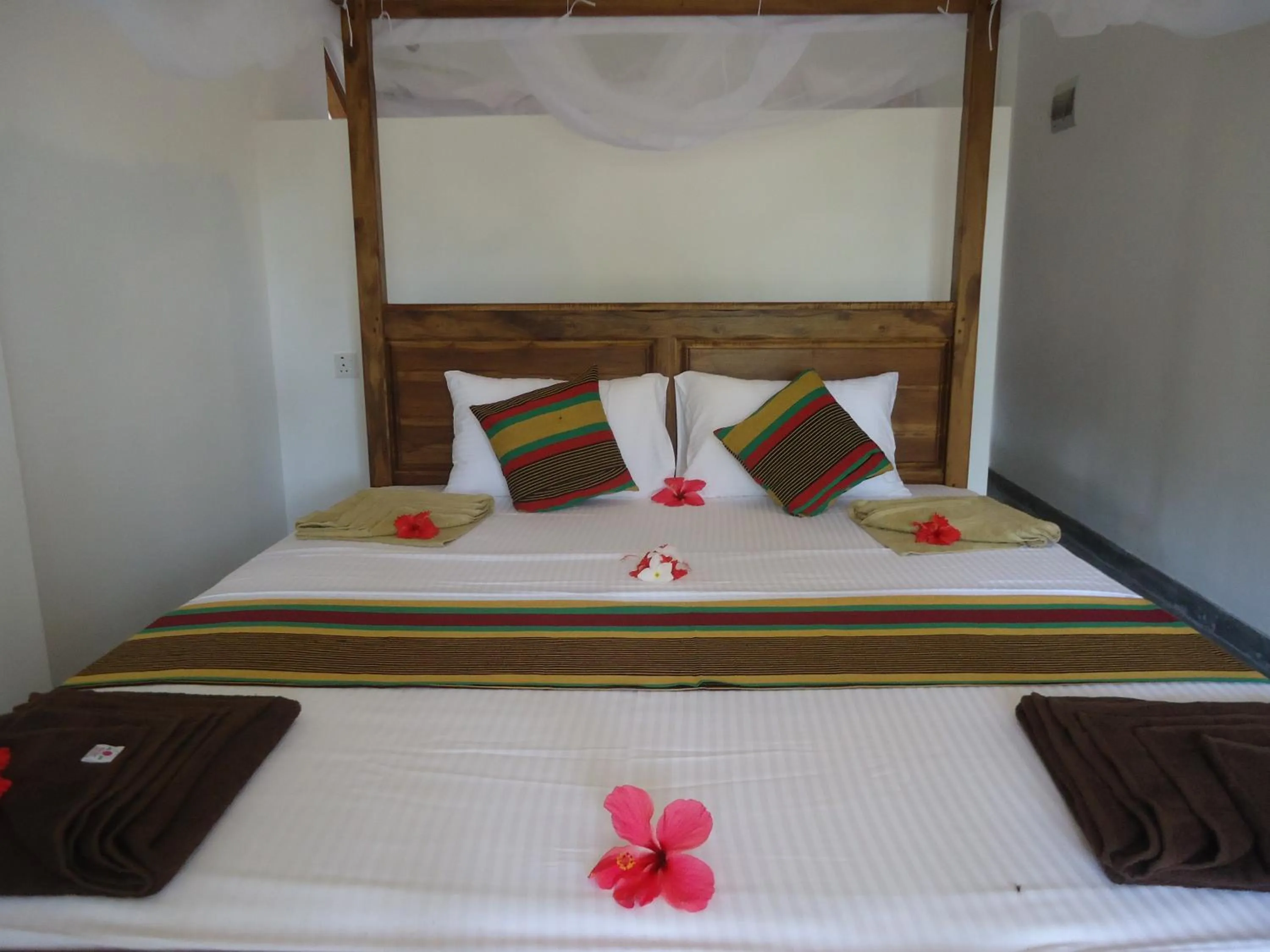 Bed in Hiriketiya White House