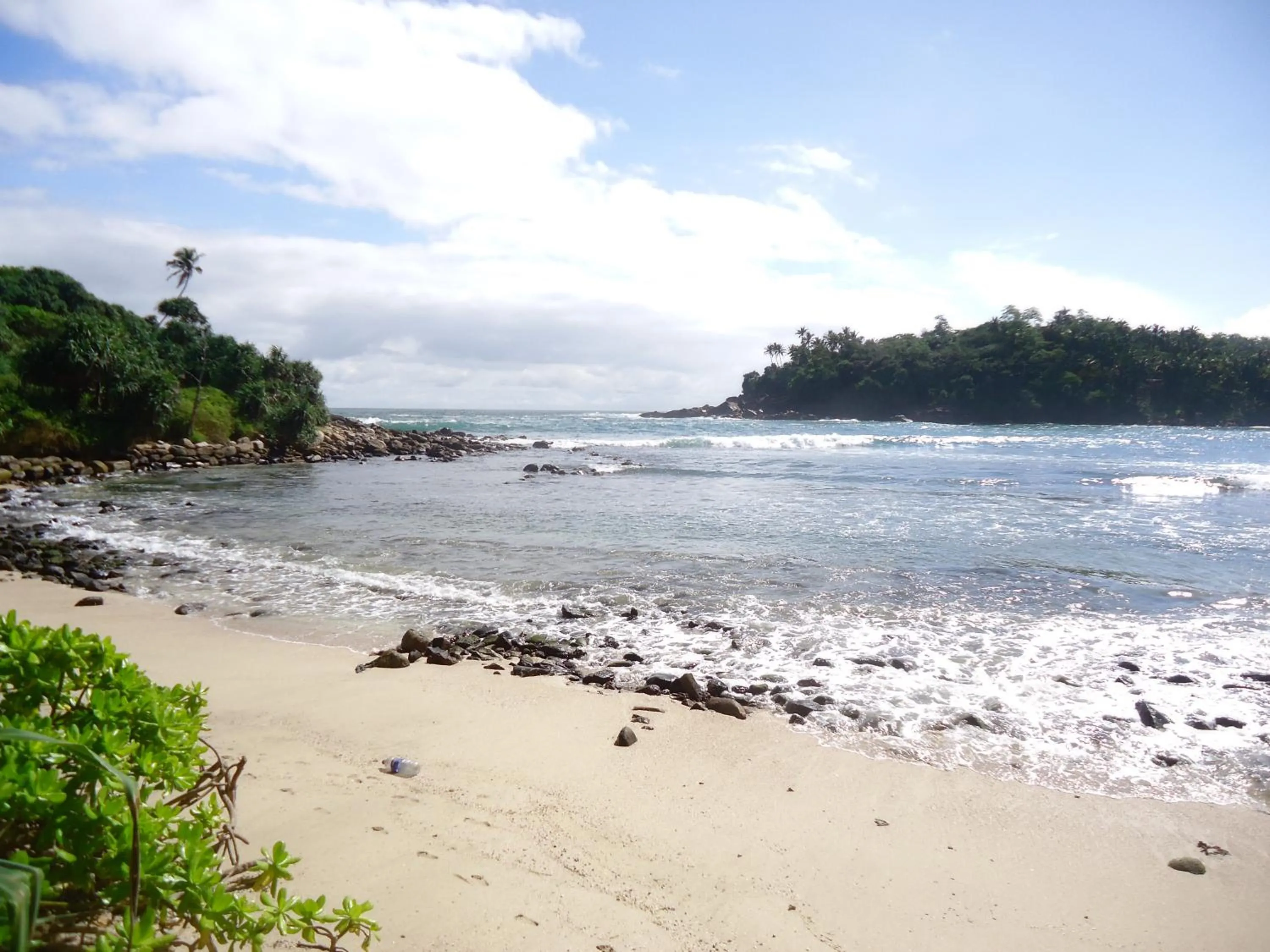 Hiriketiya White House