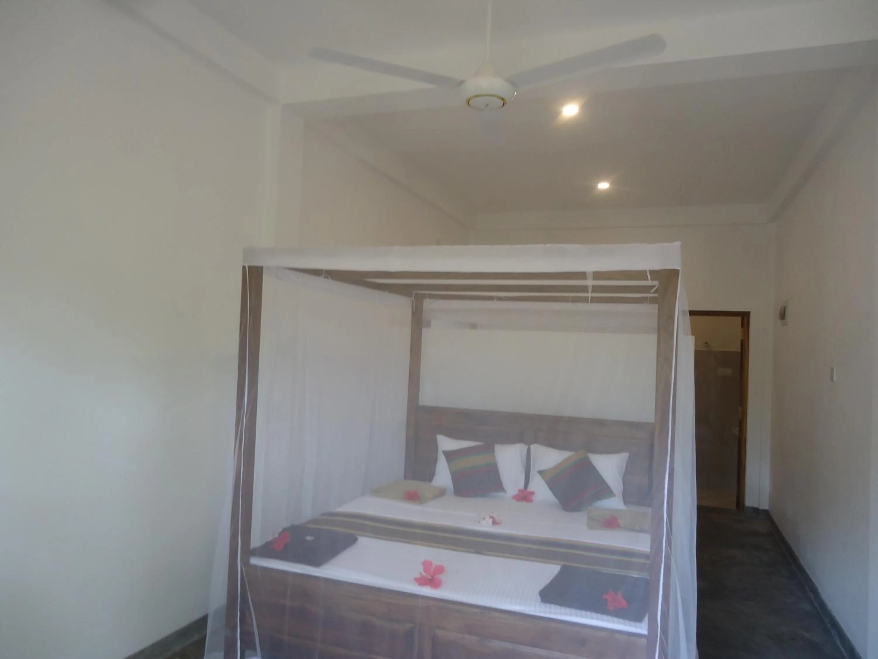 Bed in Hiriketiya White House