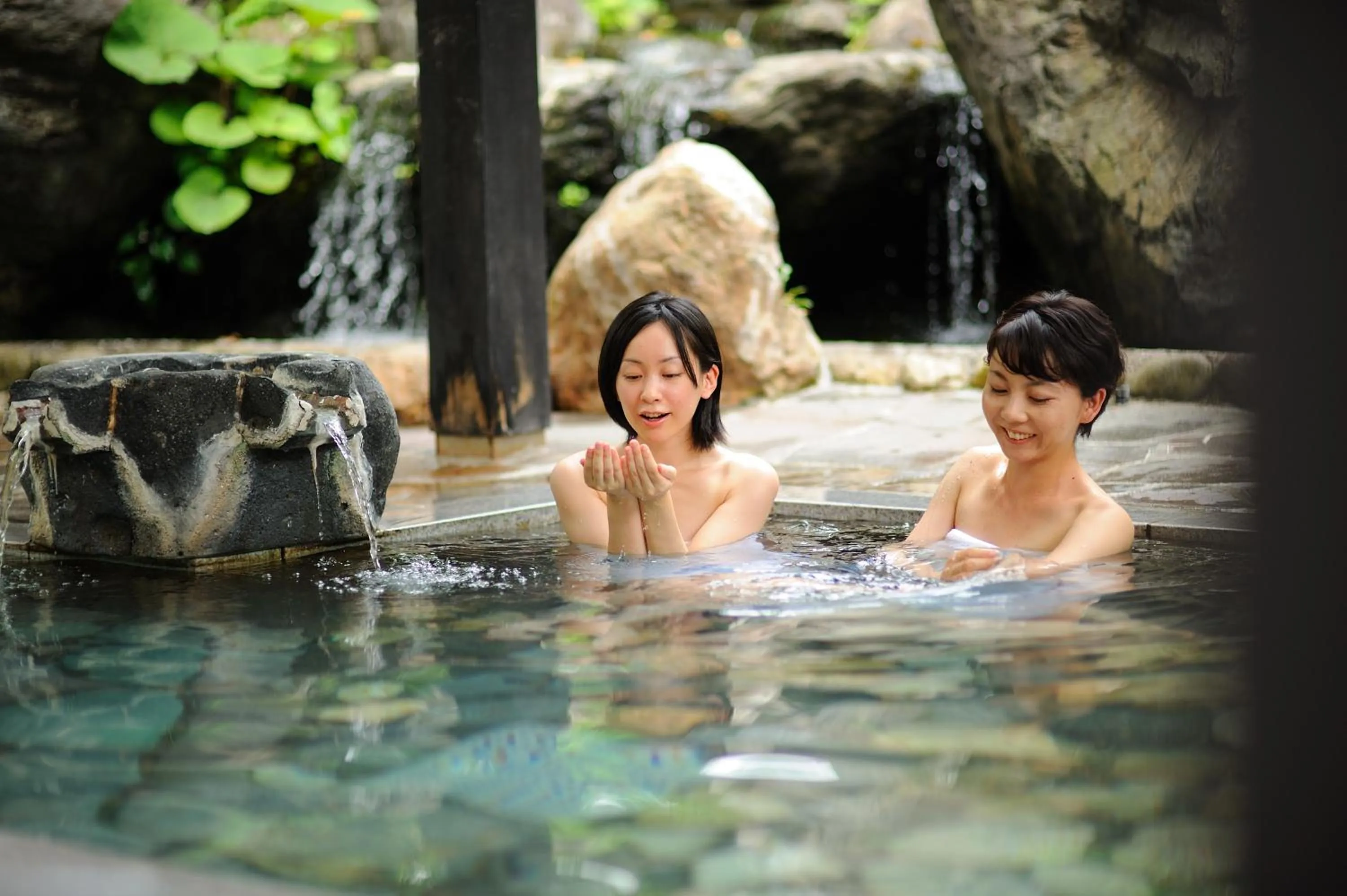 Open Air Bath in Onogawa Onsen Kajikaso
