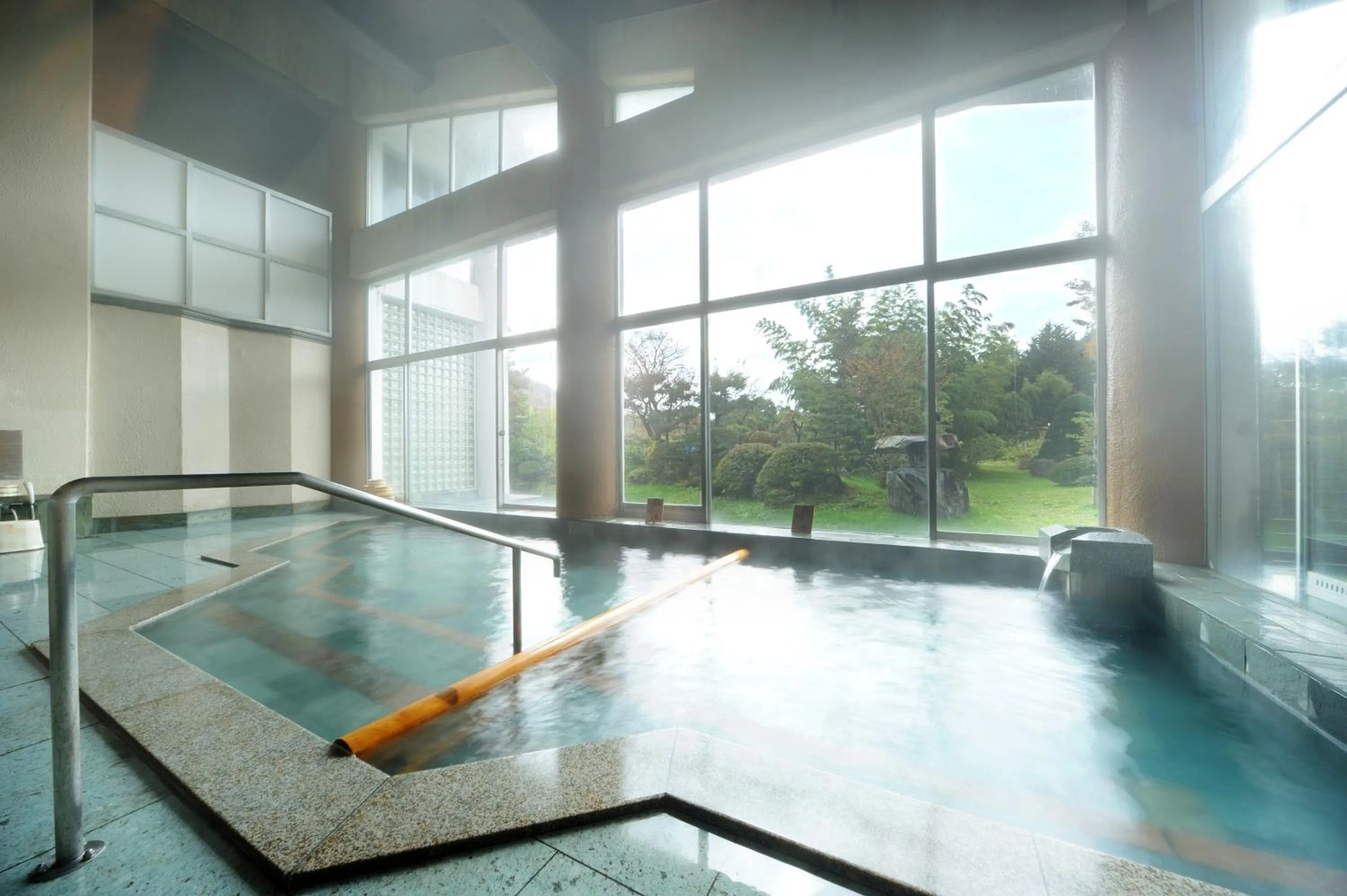 Hot Spring Bath in Onogawa Onsen Kajikaso