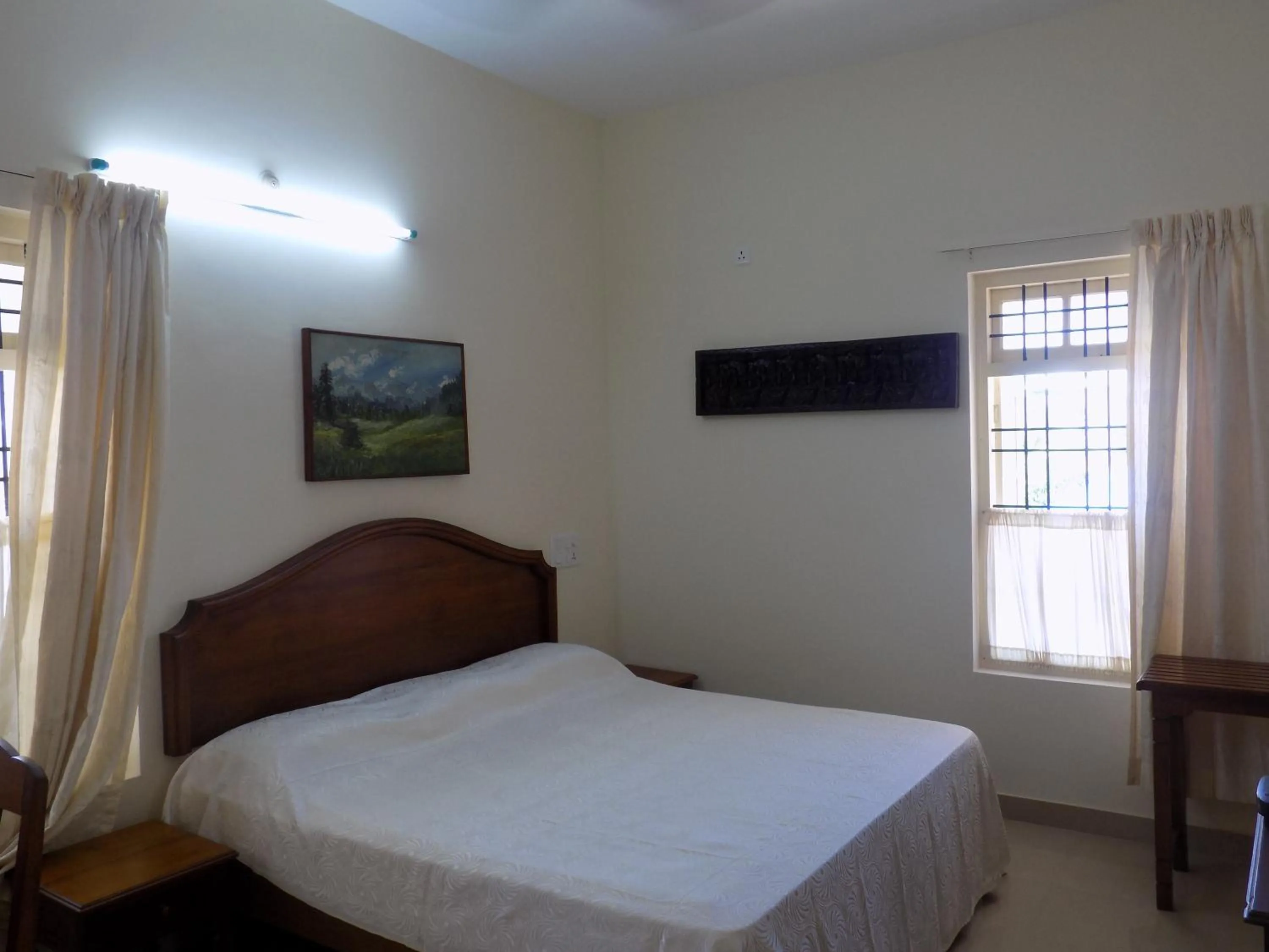 Bed in Safire Residency