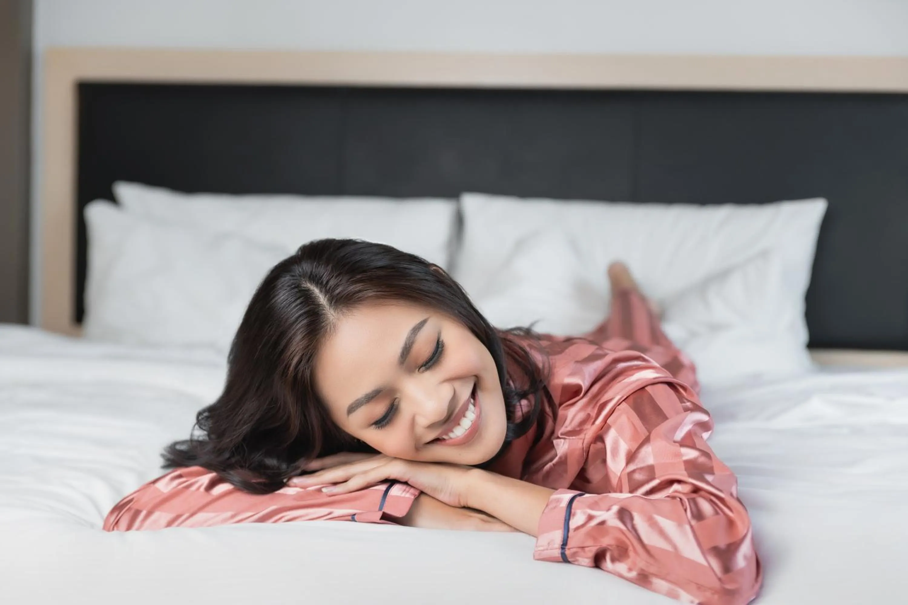 Property building, Bed in Seda Capitol Central Bacolod City