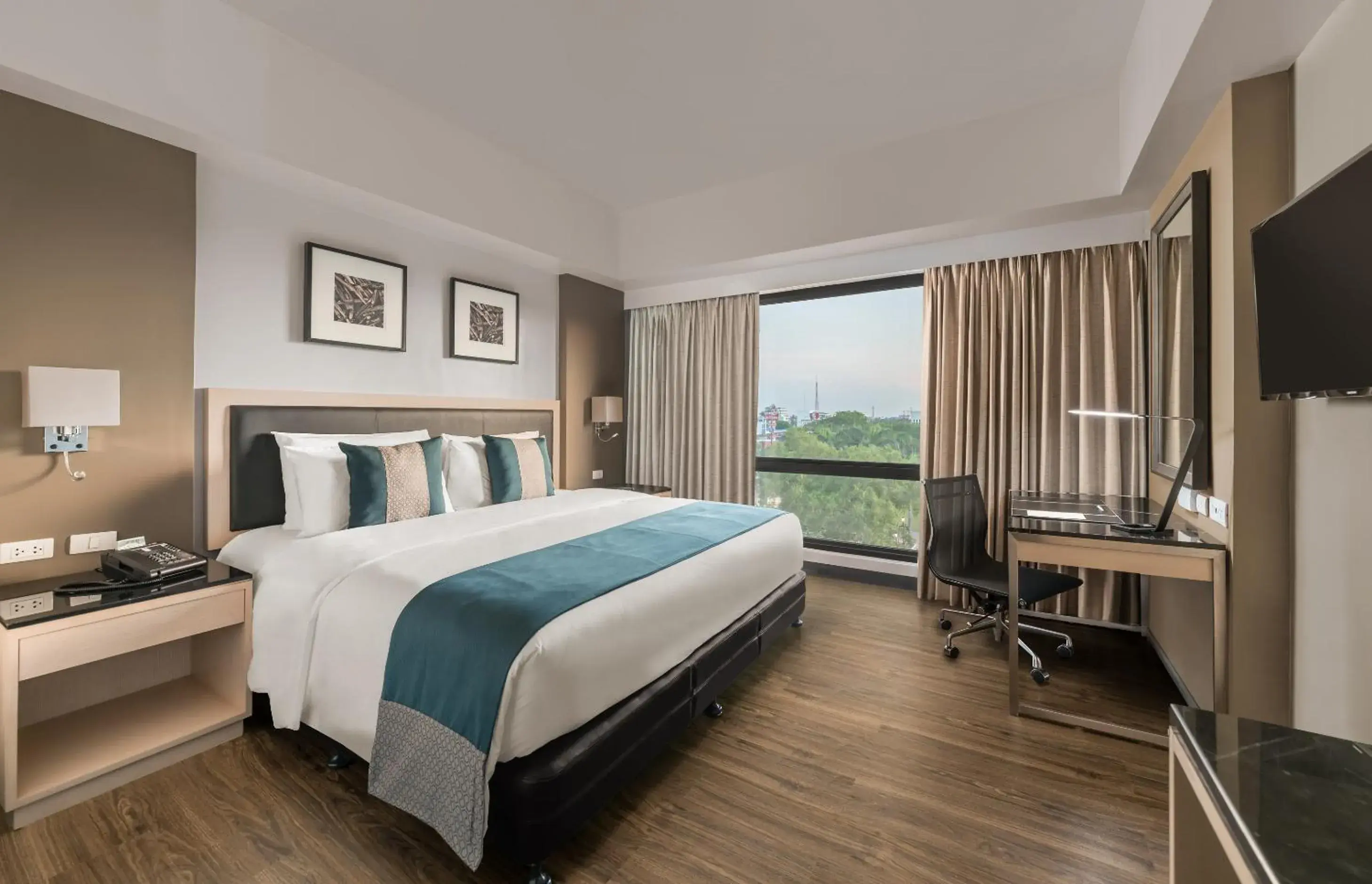 Deluxe Twin Room - single occupancy in Seda Capitol Central Hotel Deluxe Twin Room - single occupancy in Seda Capitol Central Hotel