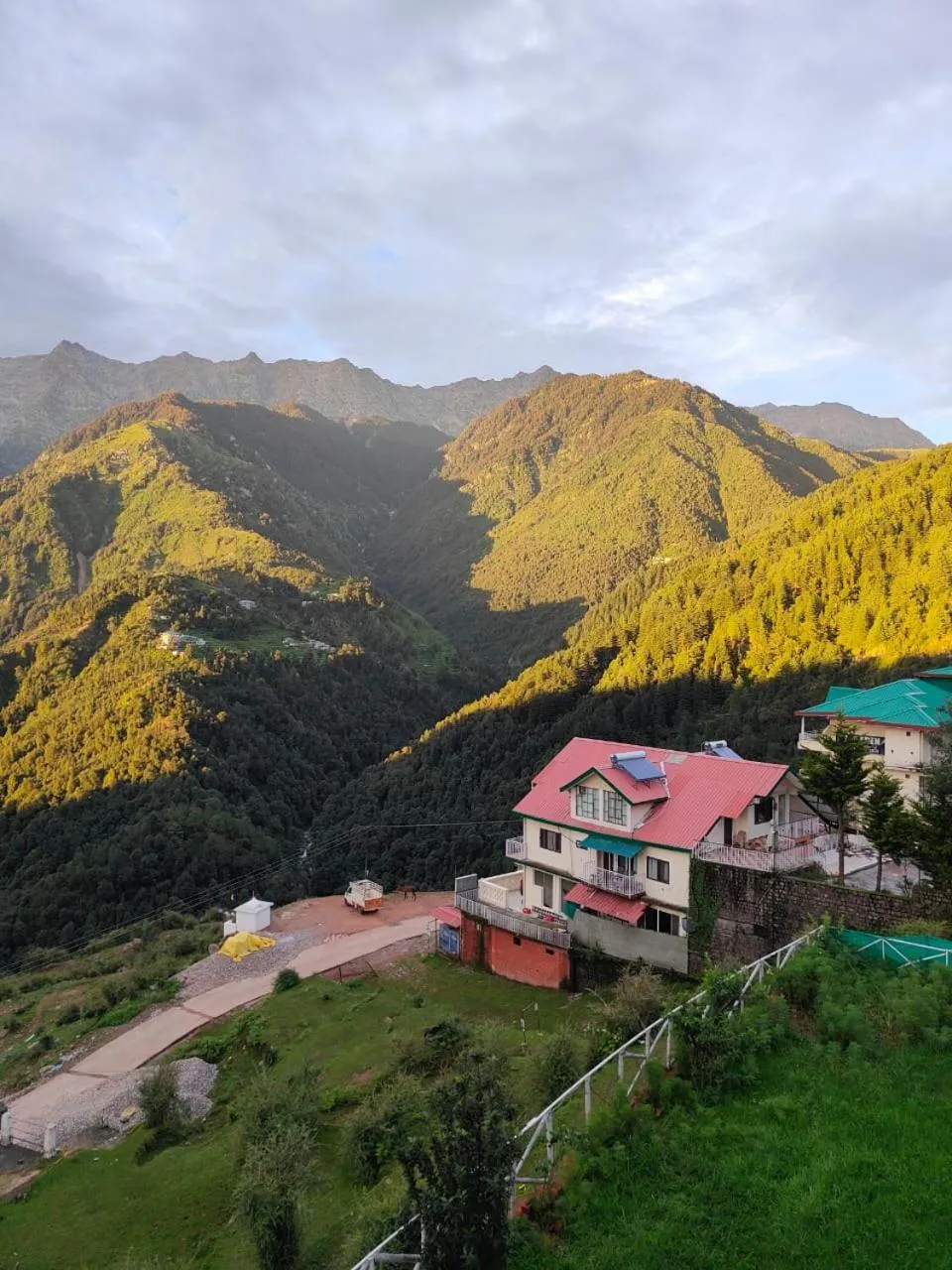 Spring in Hotel Victoriya Palace,Mcleod Ganj