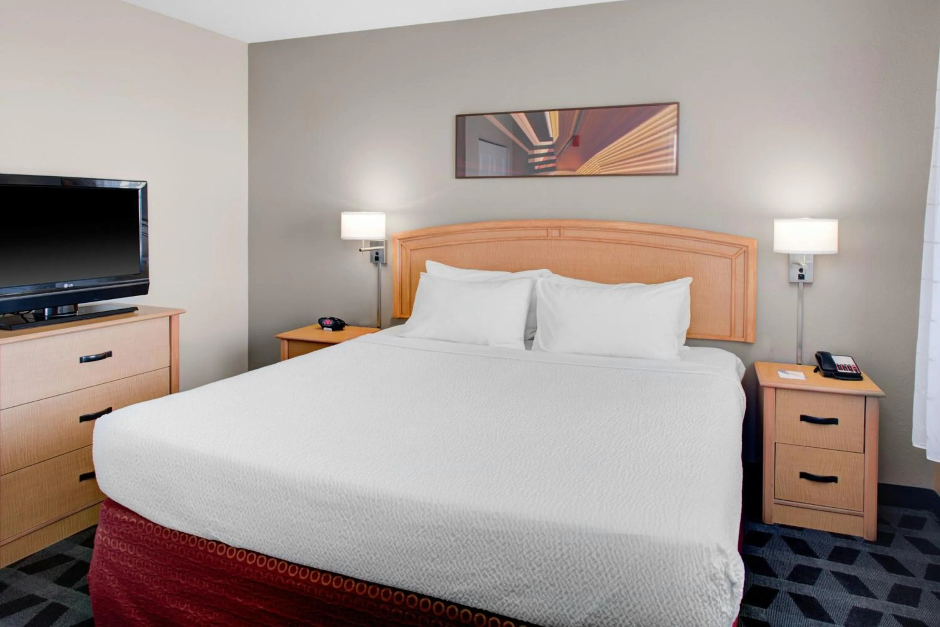 Photo of the whole room, Bed in TownePlace Suites Wichita East