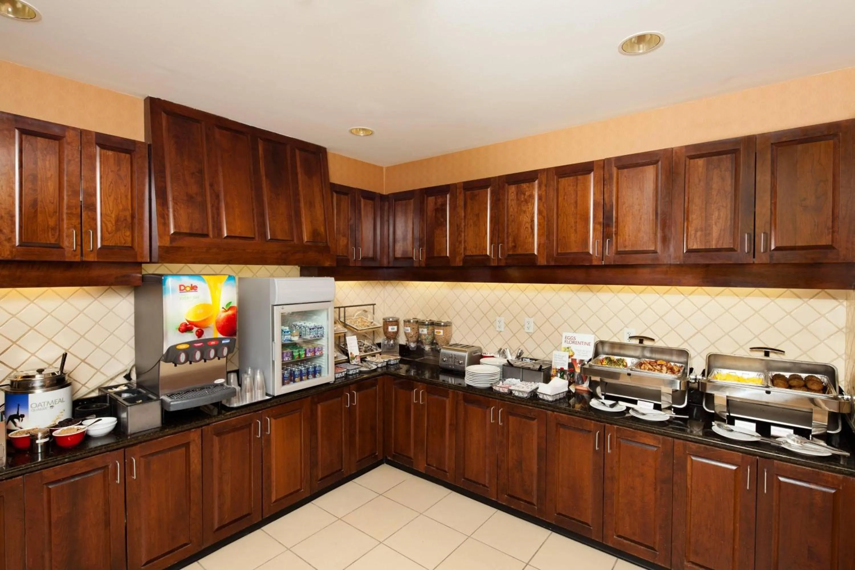 Breakfast in Residence Inn by Marriott Wichita East At Plazzio