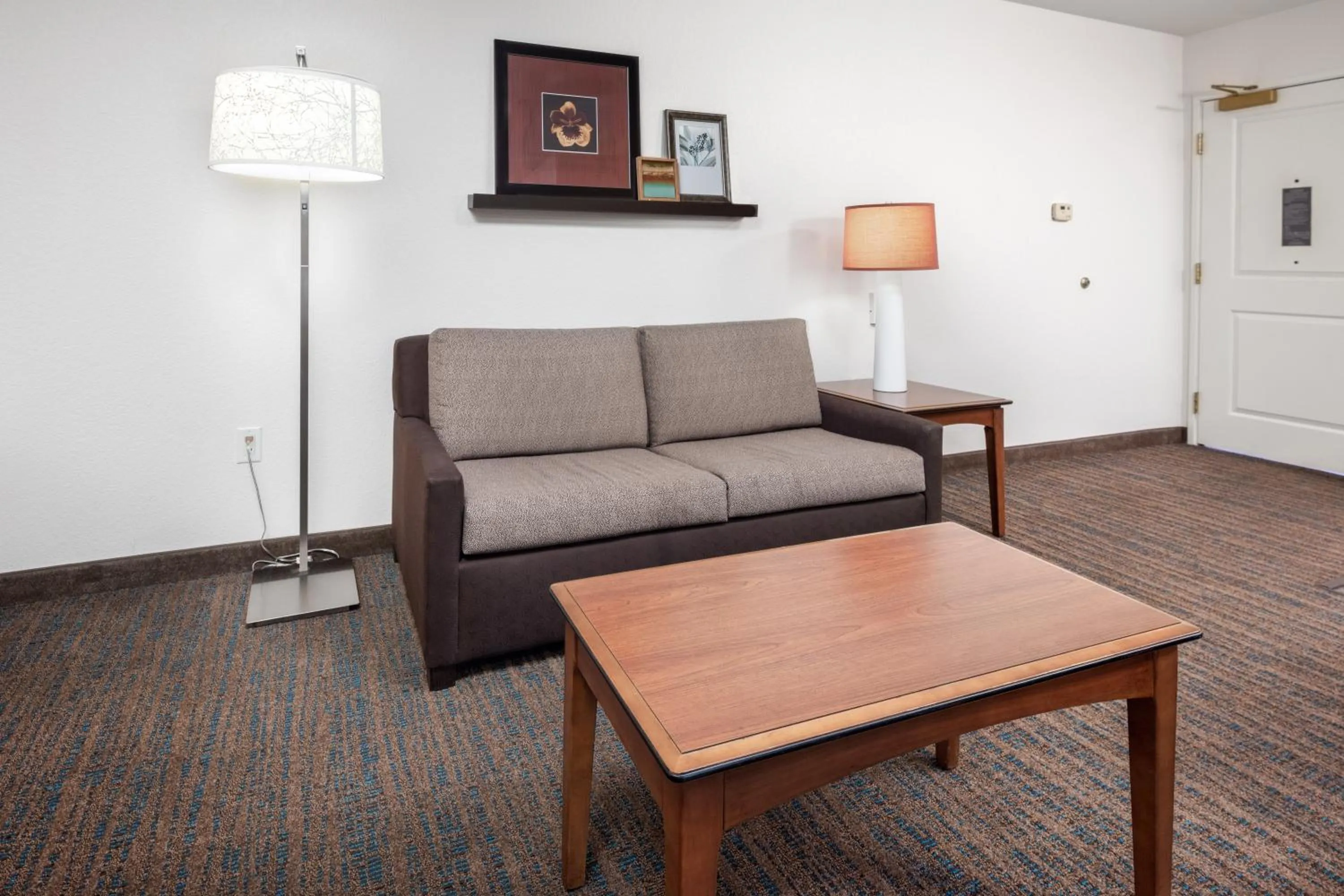 Living room in Residence Inn by Marriott Wichita East At Plazzio