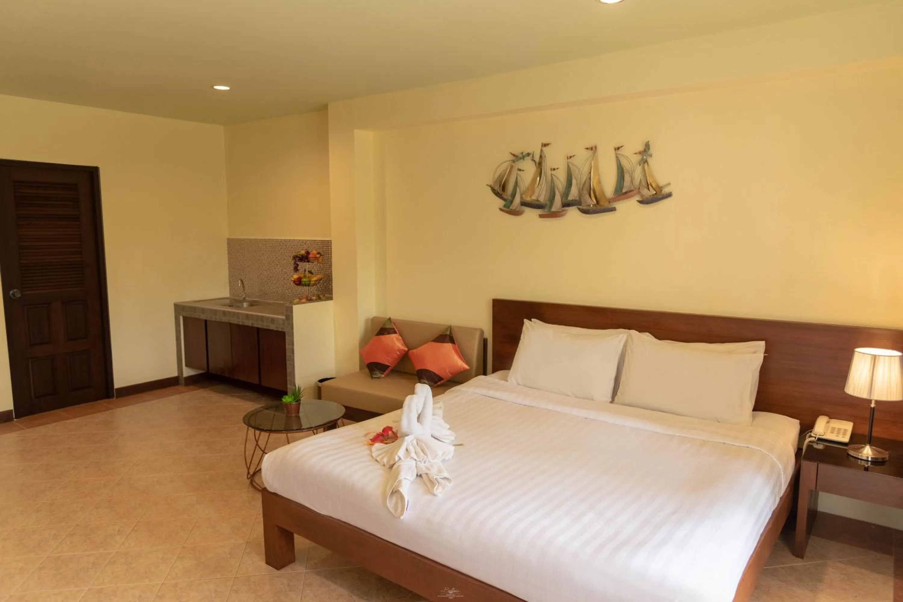 Photo of the whole room, Bed in Park 38 Hotel - SHA Plus