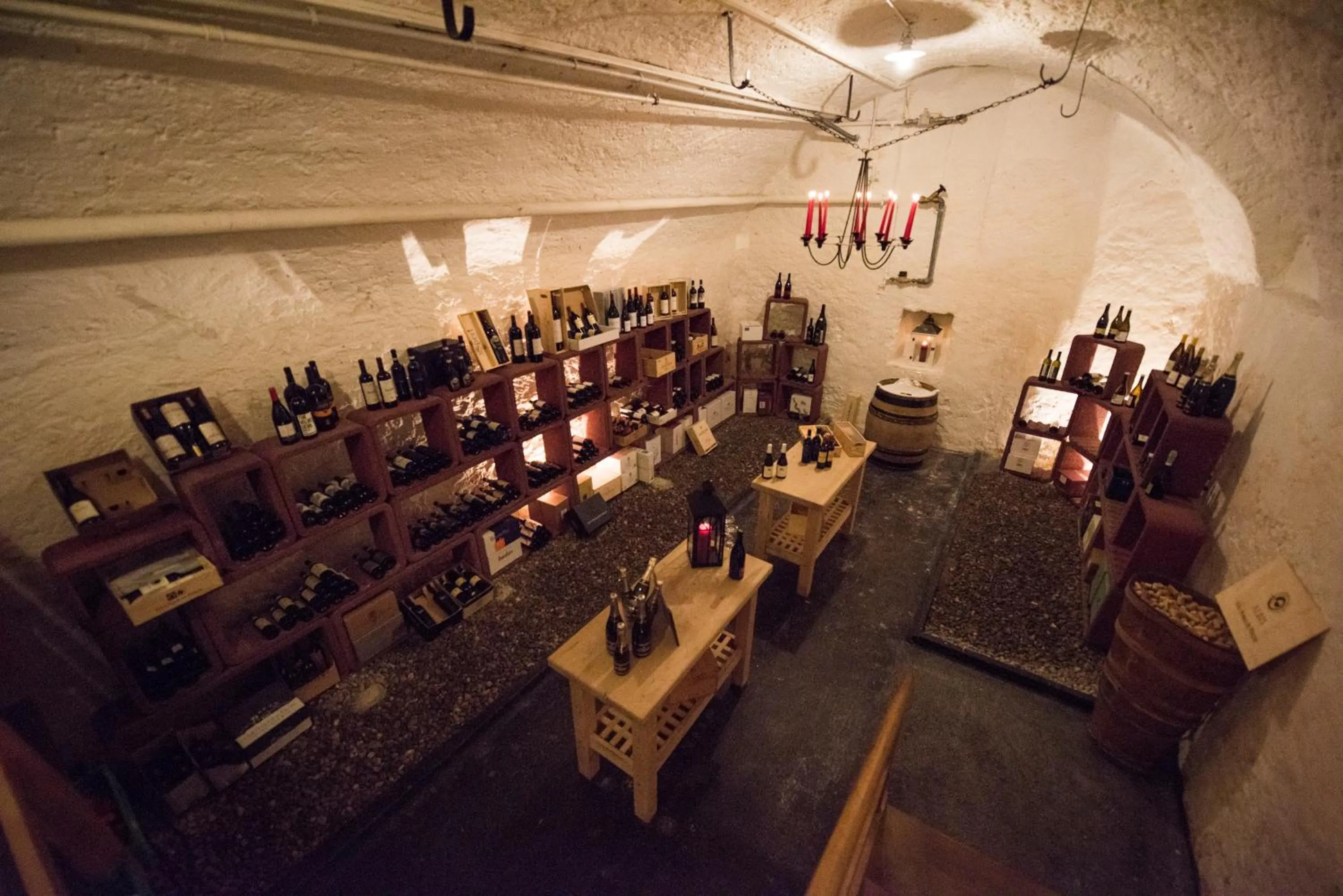 Restaurant/places to eat in Hotel Restaurant Neuhaus