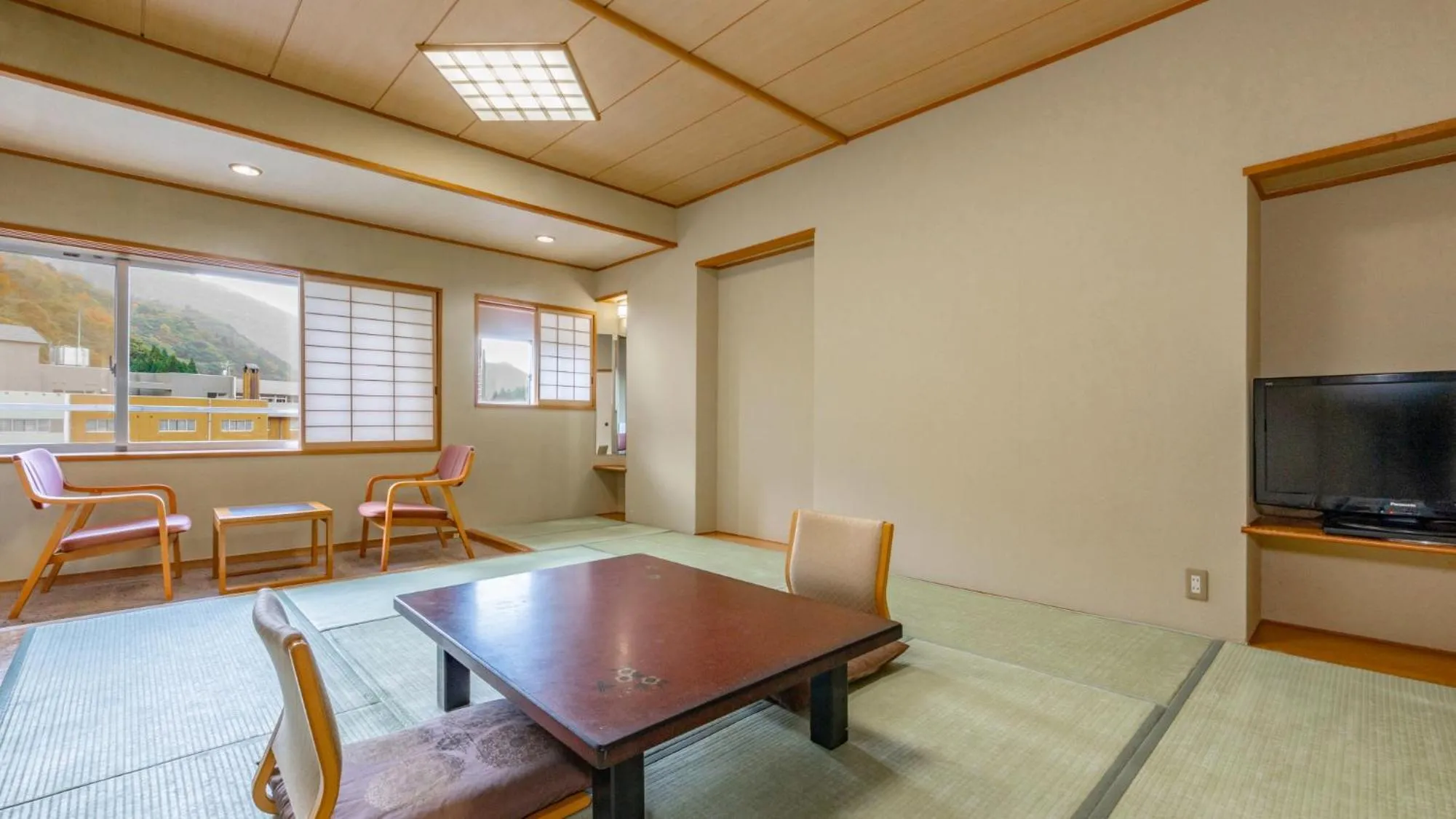 Photo of the whole room in KAMENOI HOTEL Akita Yuze