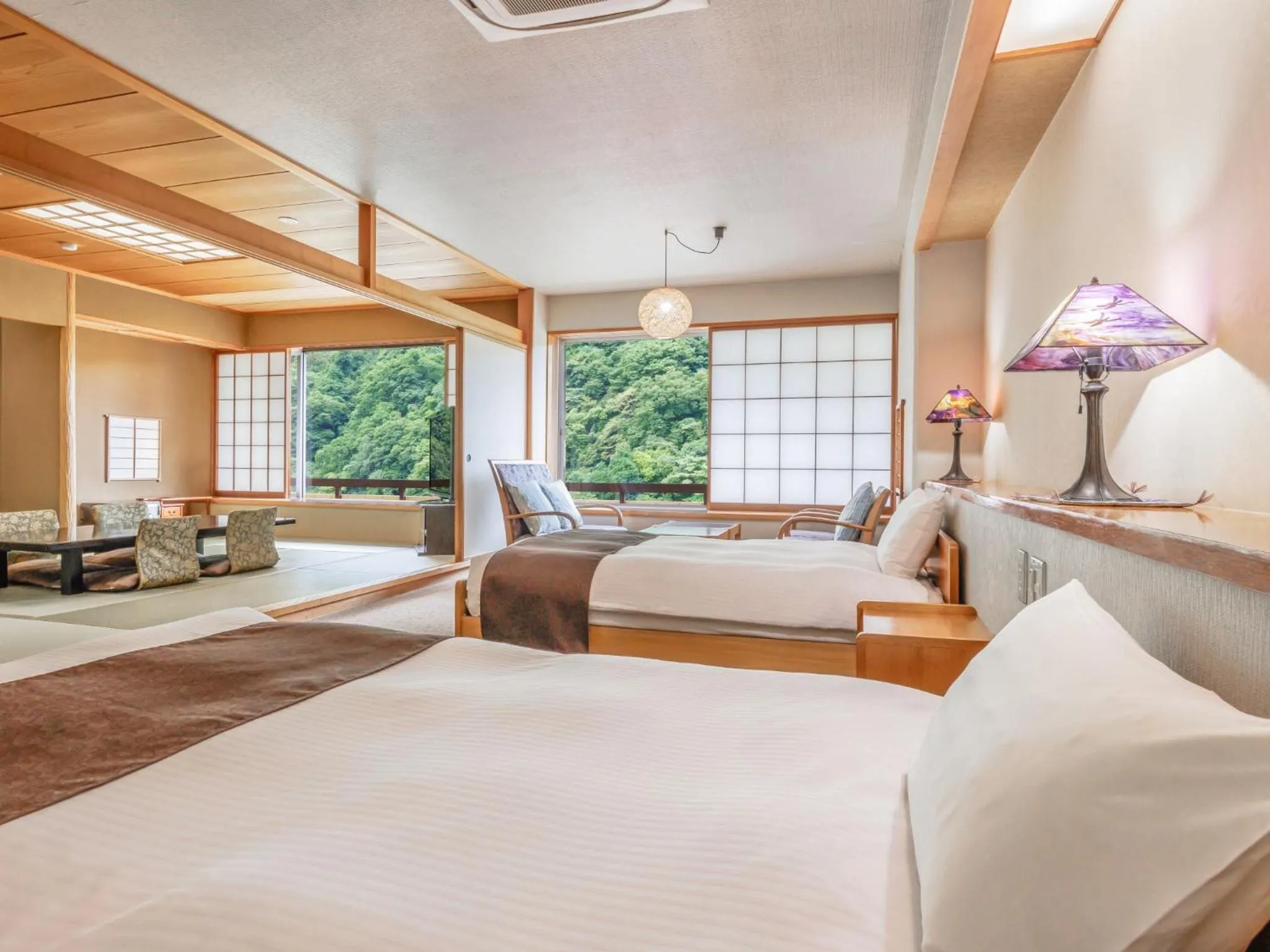 Photo of the whole room, Bed in KAMENOI HOTEL Akita Yuze