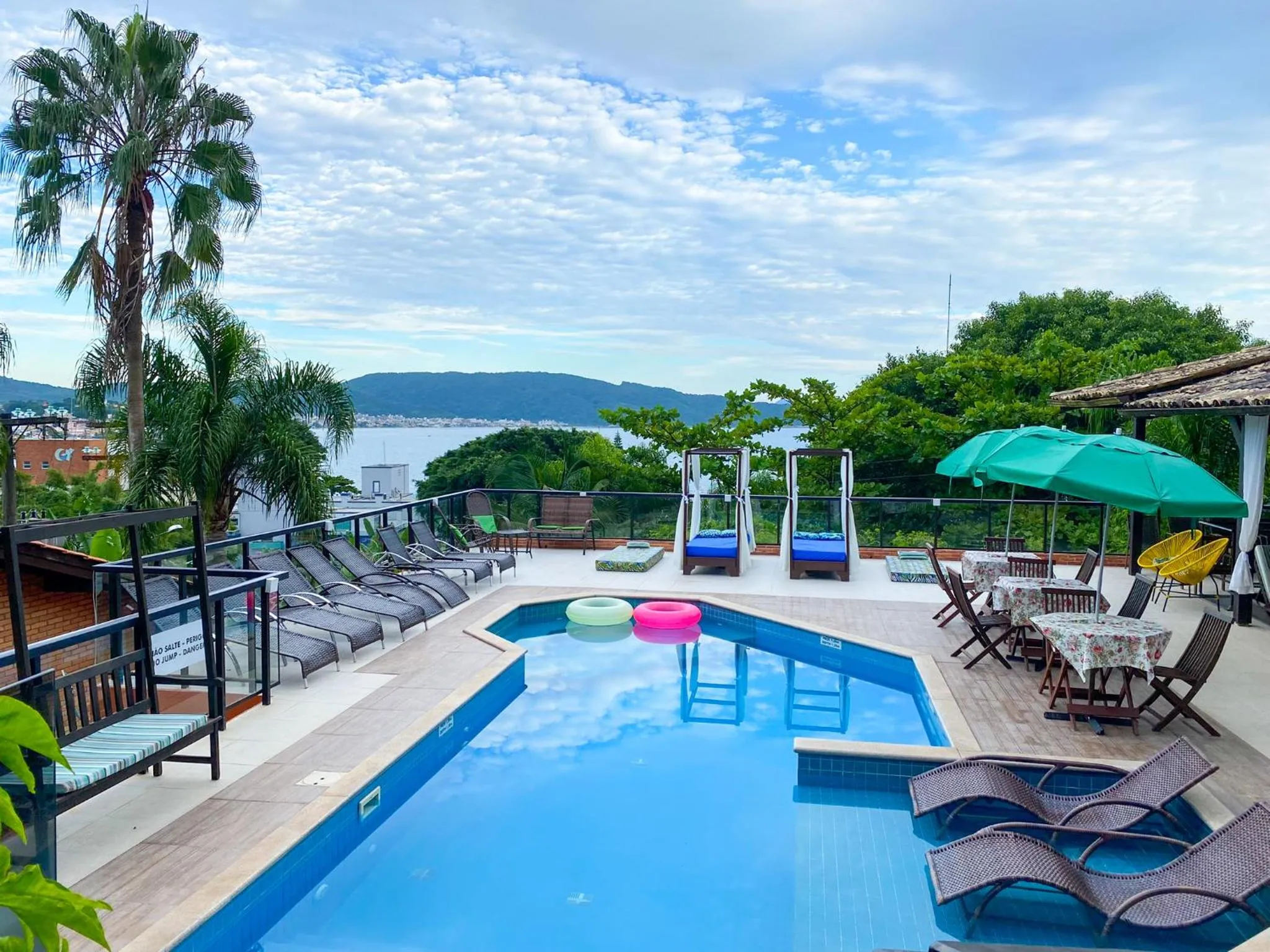 Patio in Pousada Palmeiras