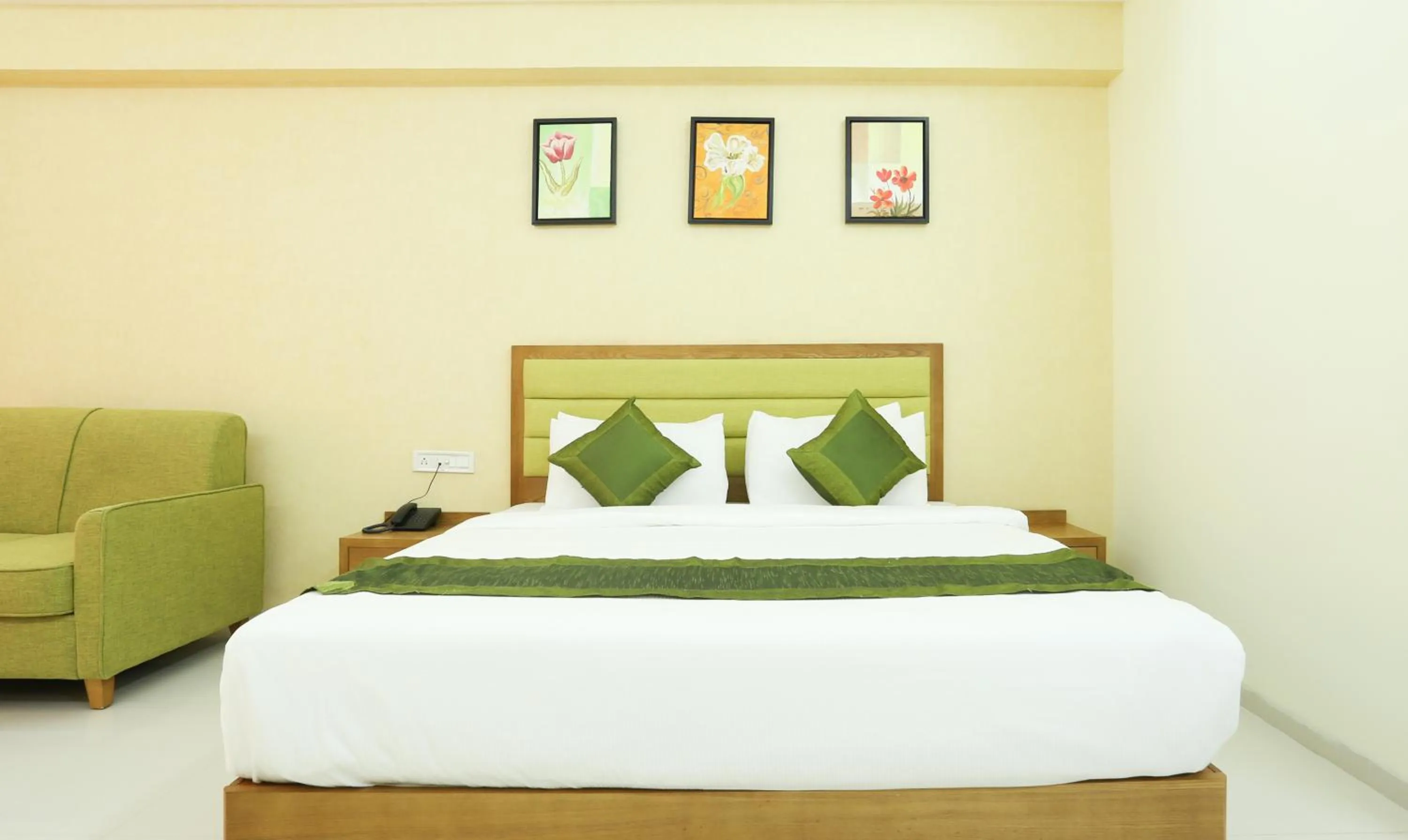 Bedroom, Bed in Treebo The Galaxy Bommasandra