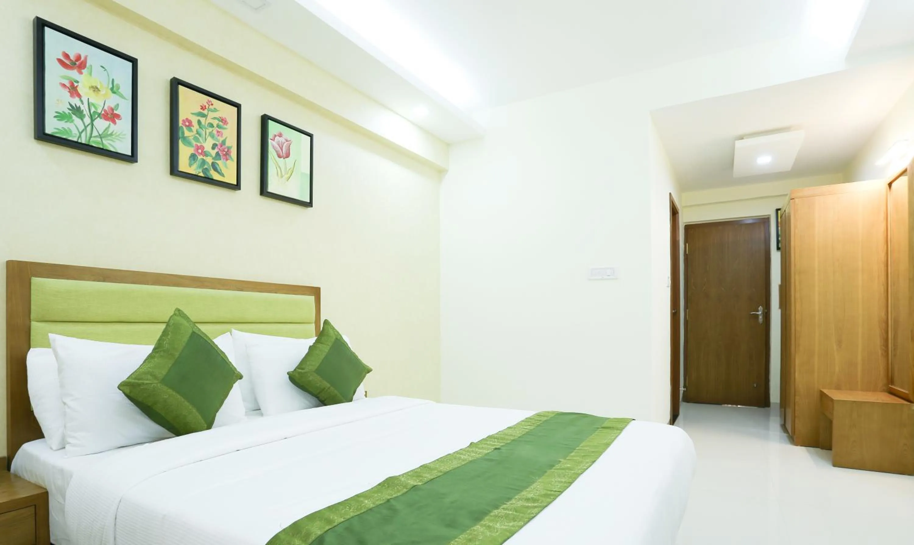 Bedroom, Bed in Treebo The Galaxy Bommasandra