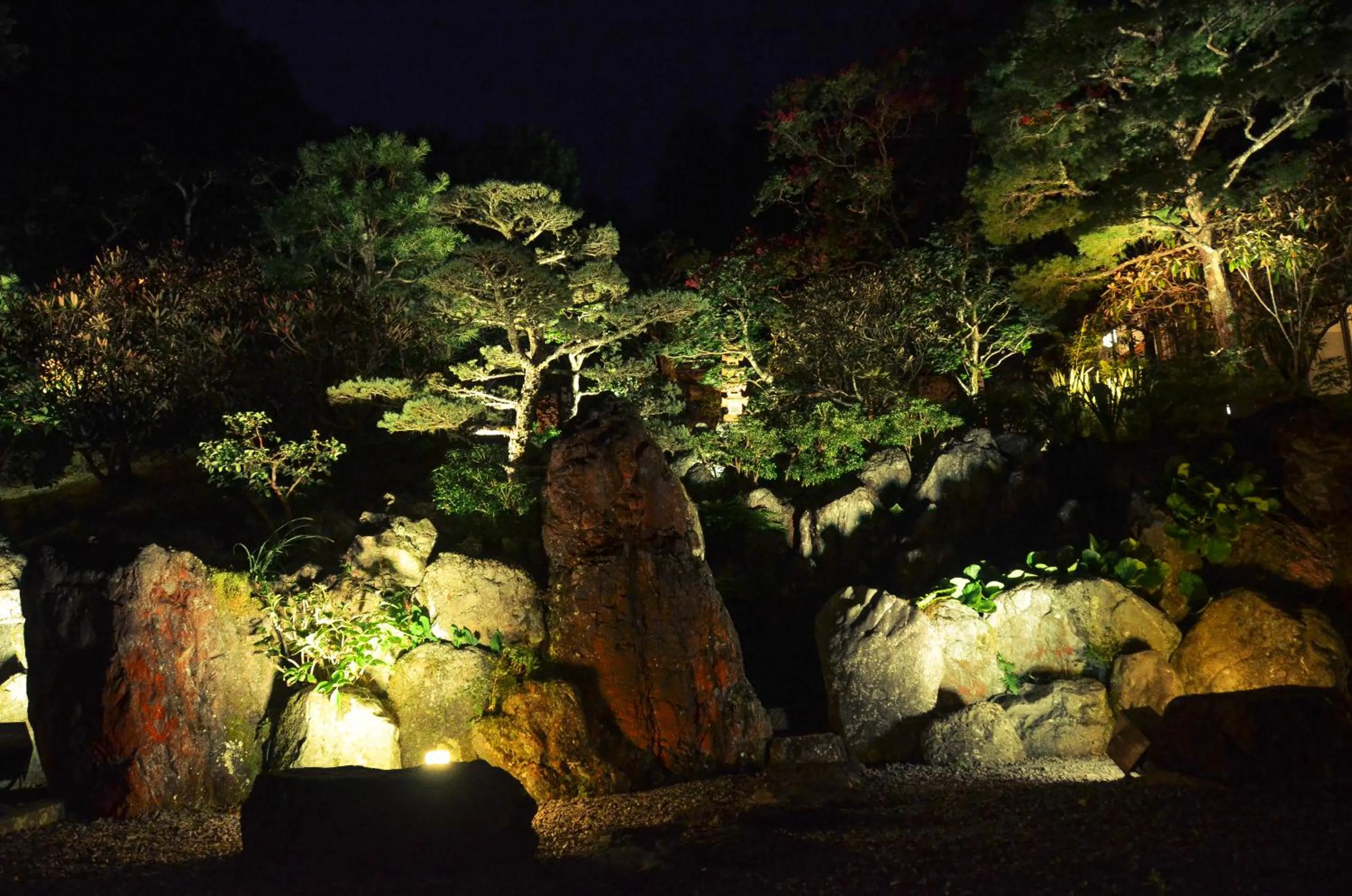View (from property/room) in 高野山 宿坊 不動院 -Koyasan Shukubo Fudoin-