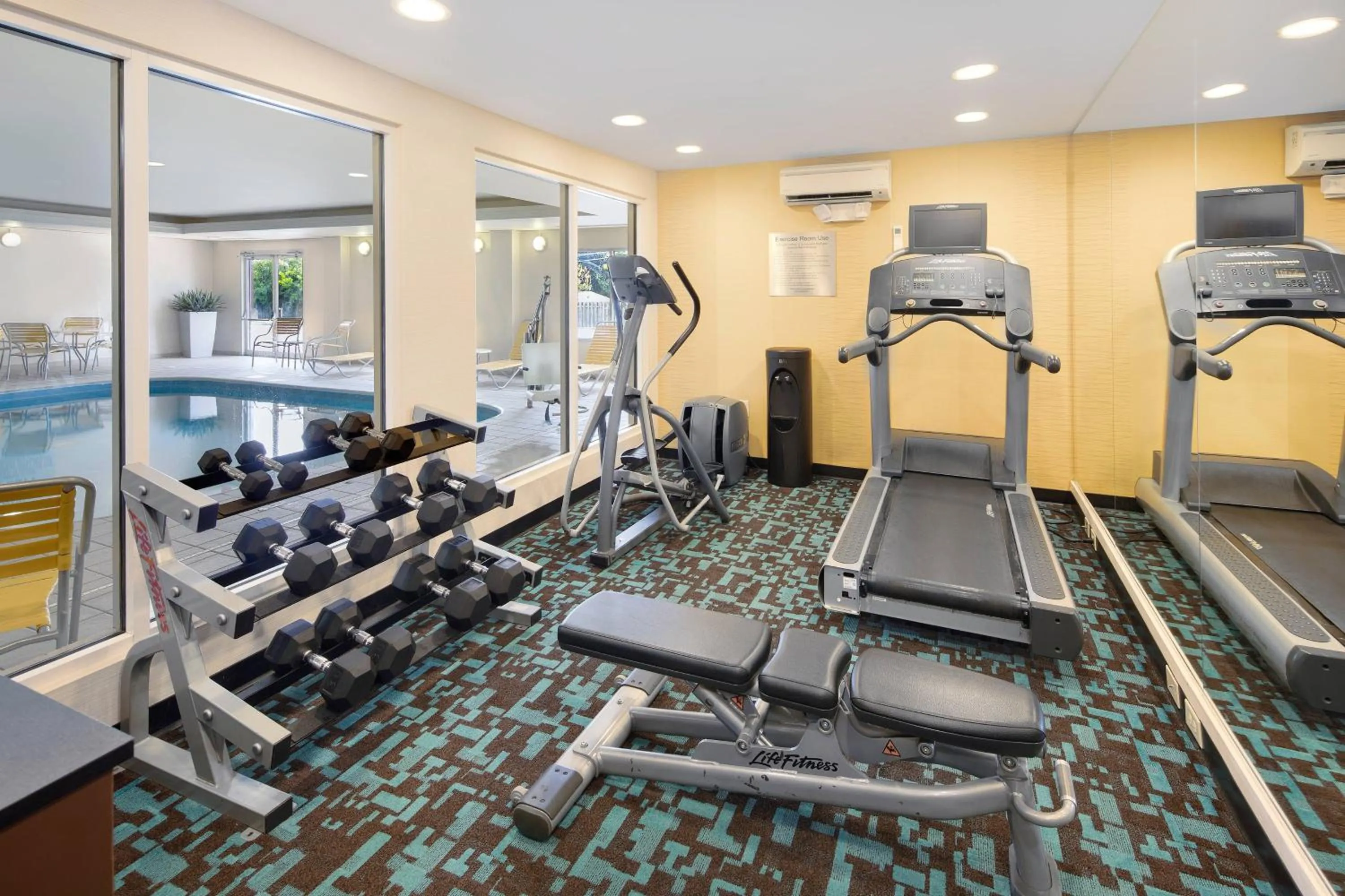 Fitness centre/facilities in Fairfield Inn & Suites Indianapolis Airport