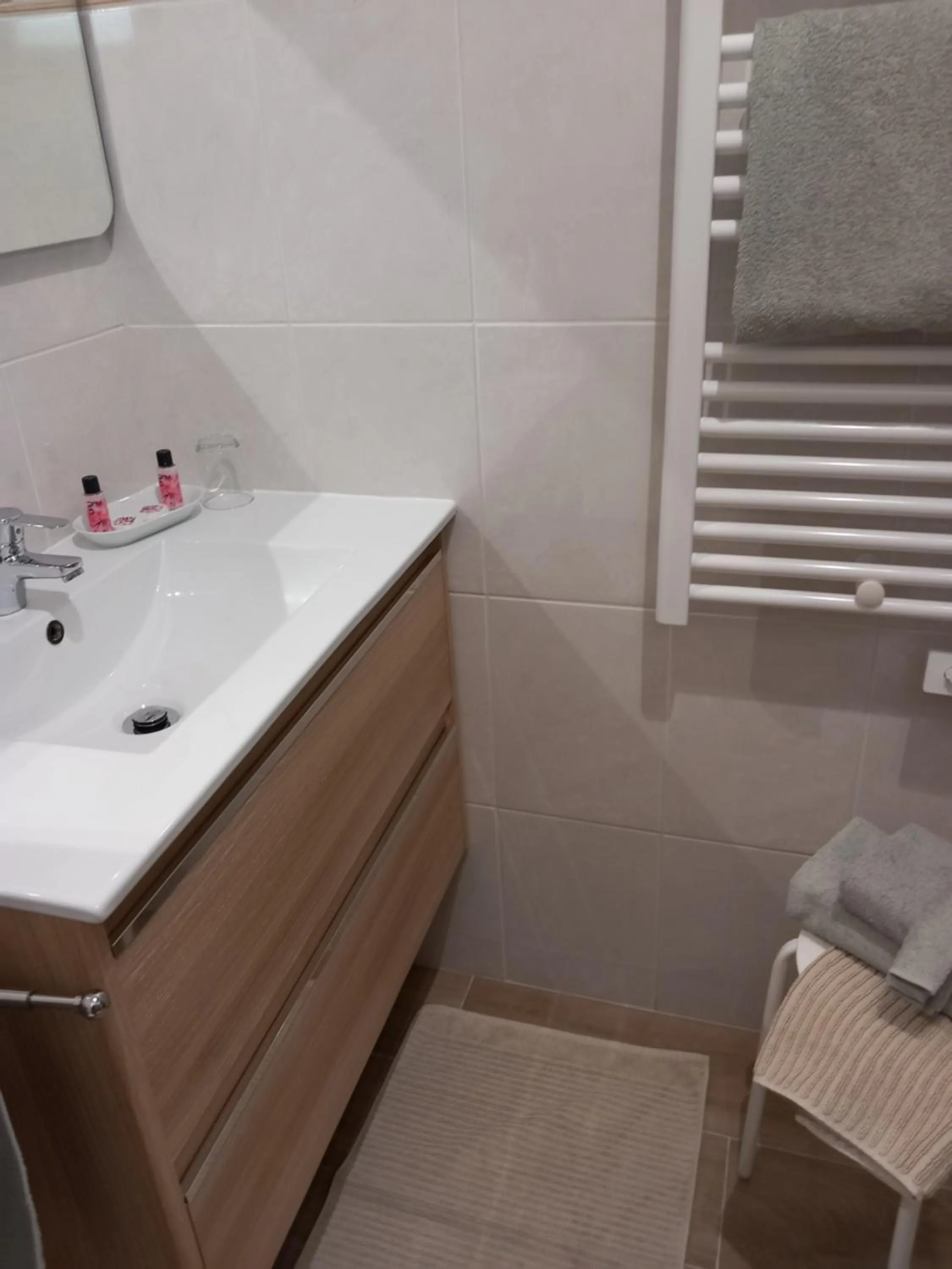 Bathroom in Quinta Laranjal da Arrabida