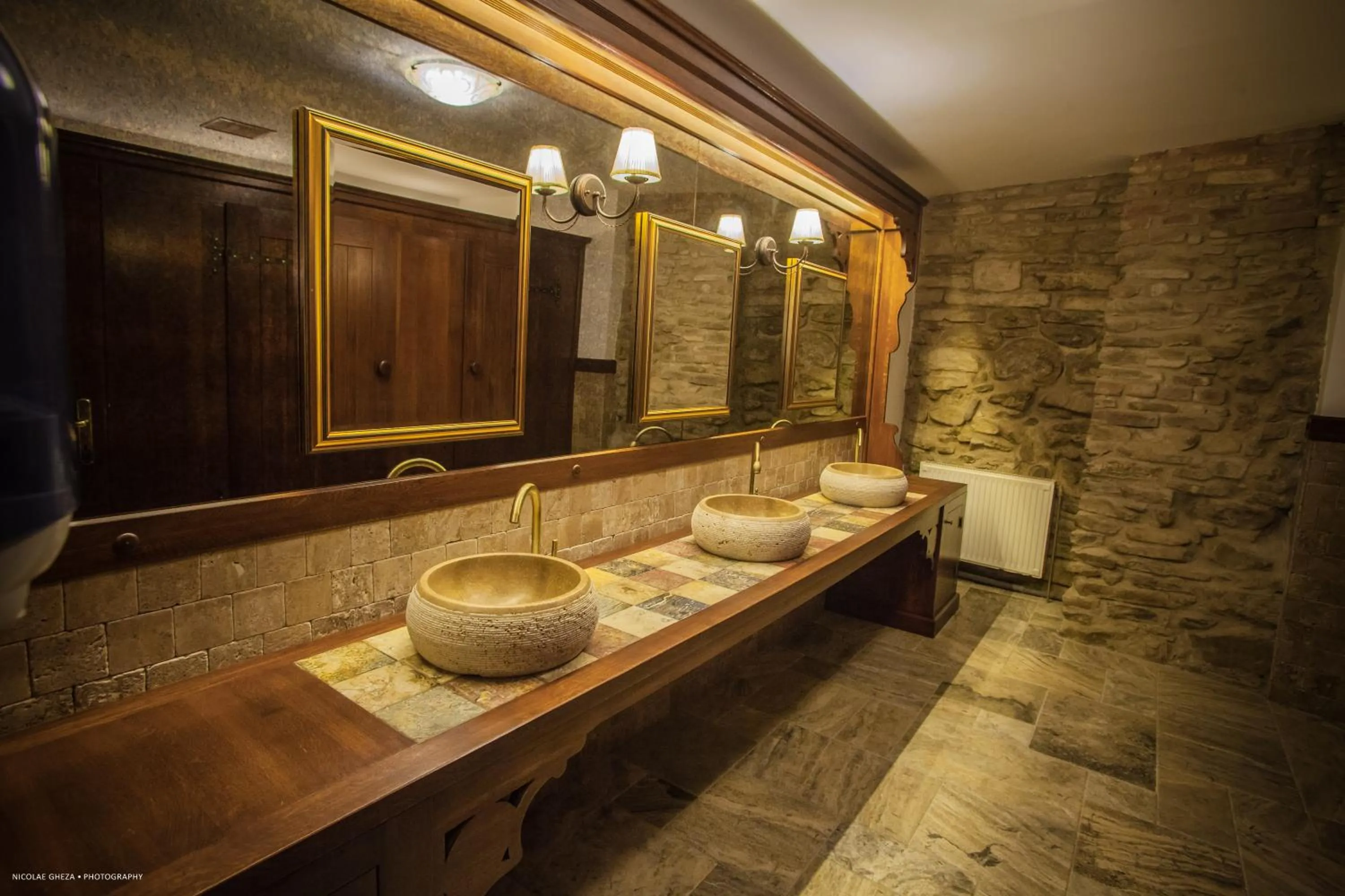 Bathroom in Hotel Sighişoara