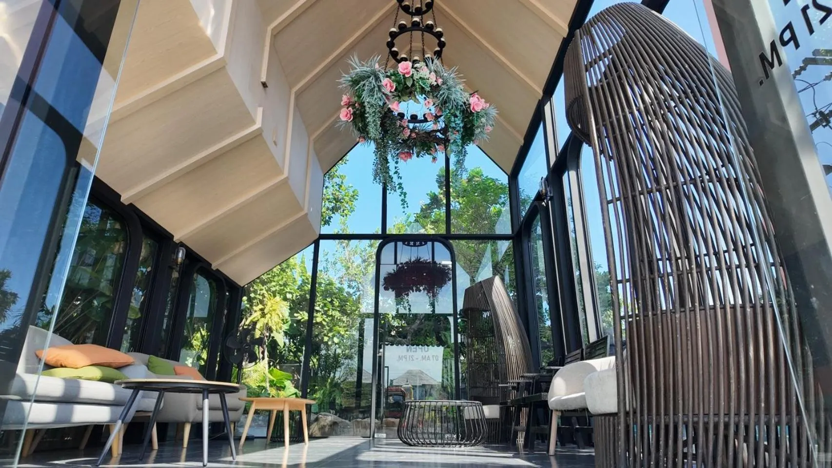 Property building in Bangkok Boutique Resort Rangsit