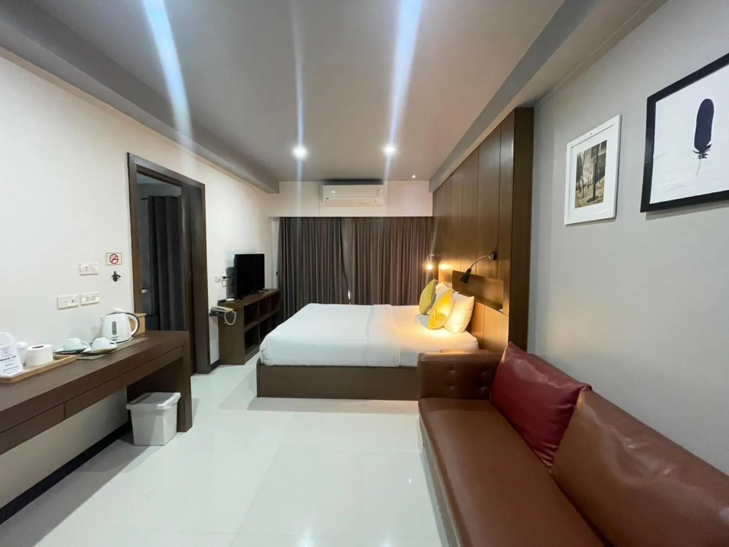Bed in Bangkok Boutique Resort Rangsit