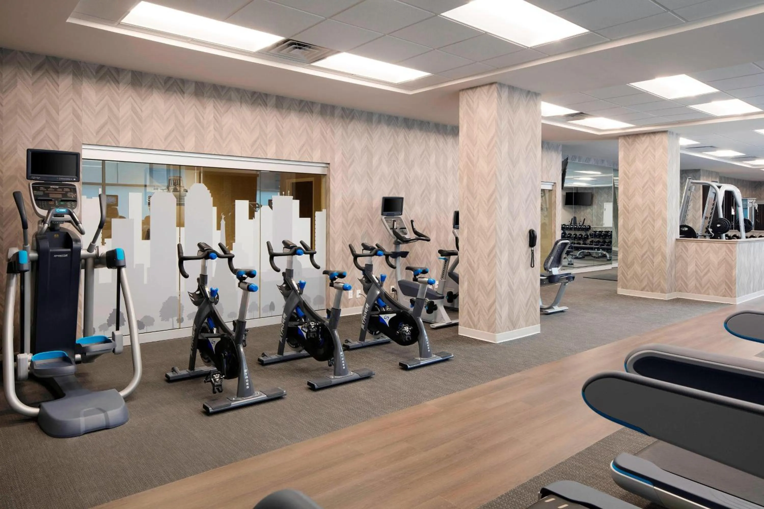 Fitness centre/facilities in SpringHill Suites Indianapolis Downtown