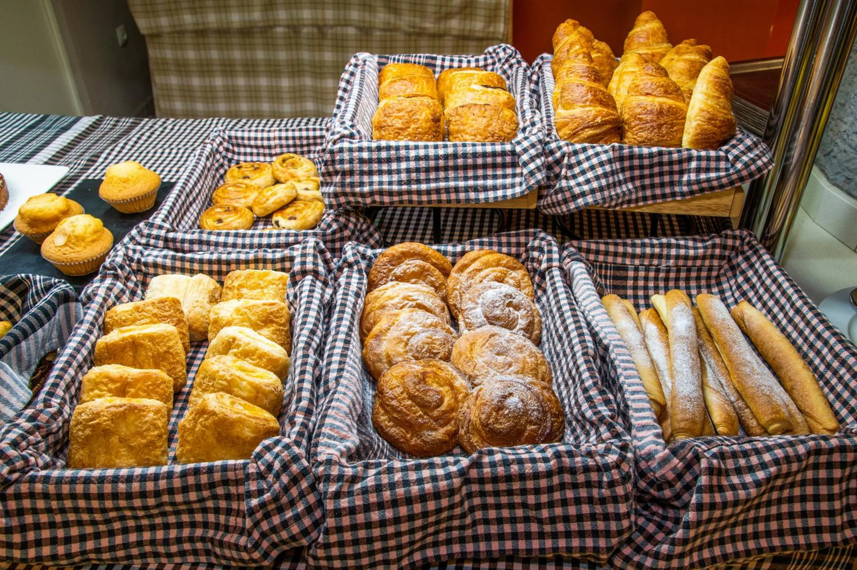 Breakfast in Petit Palau - Adults Only