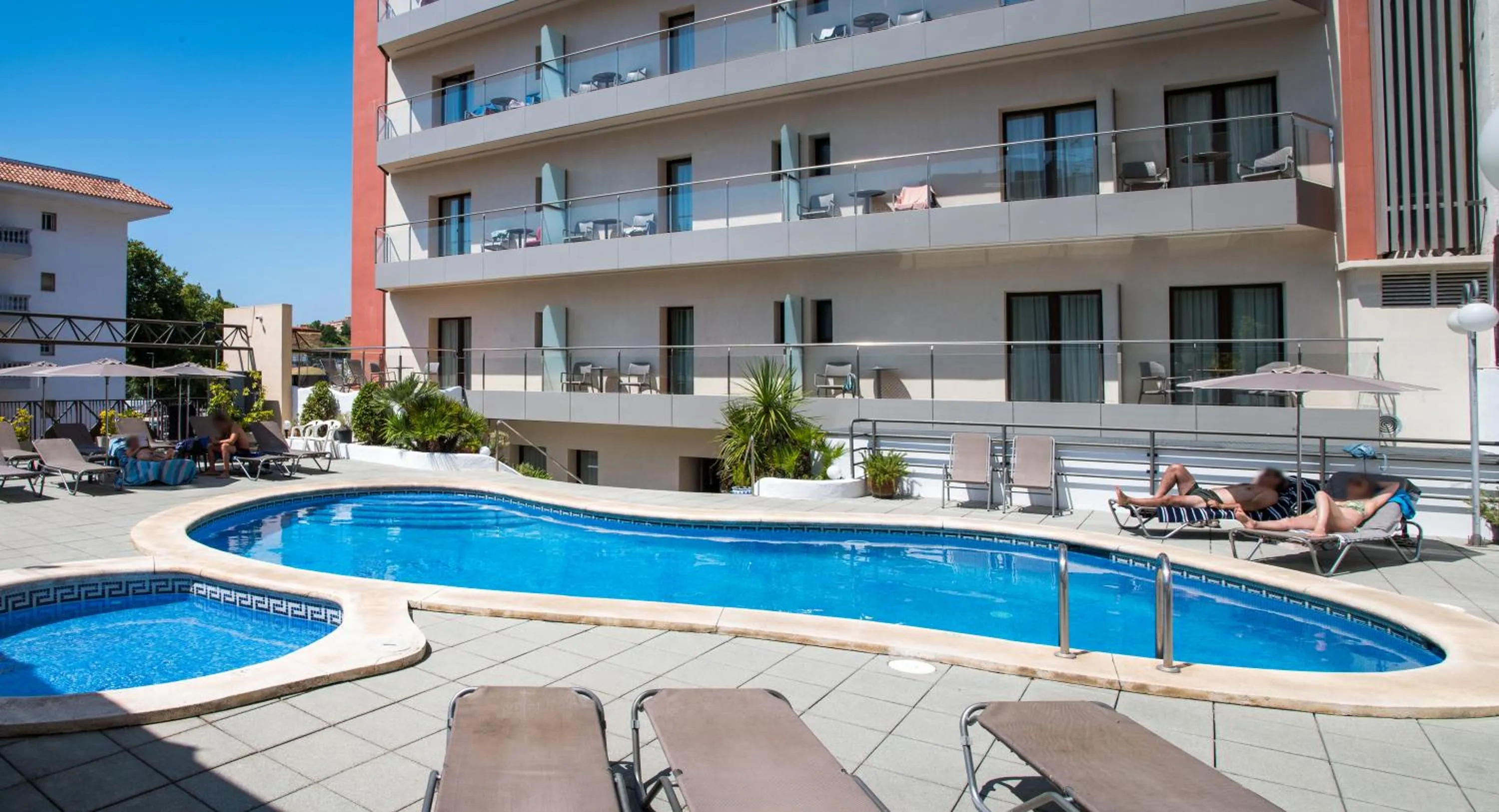 Swimming pool in Petit Palau - Adults Only