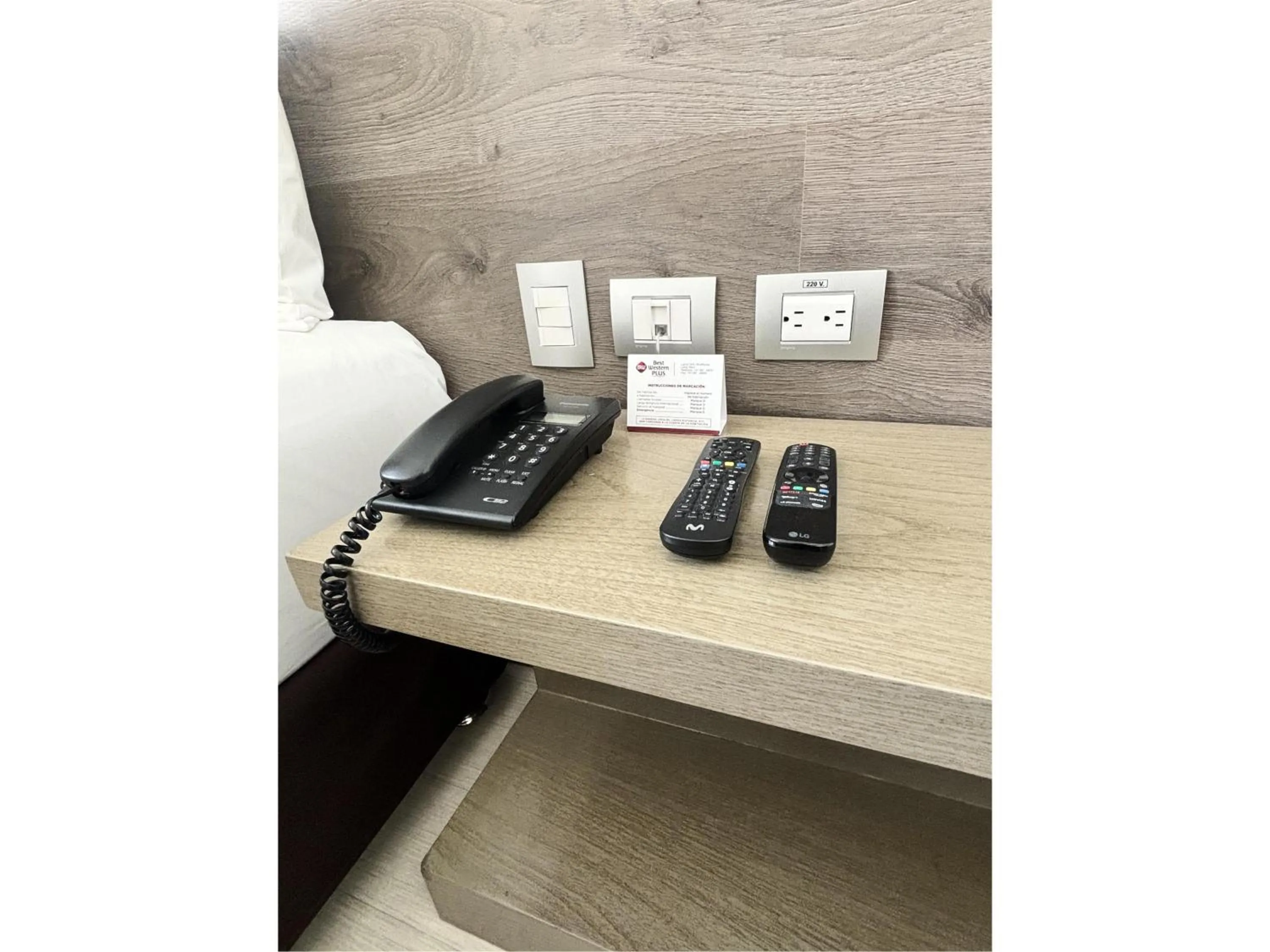 Bedroom in Best Western Plus Urban Larco Hotel