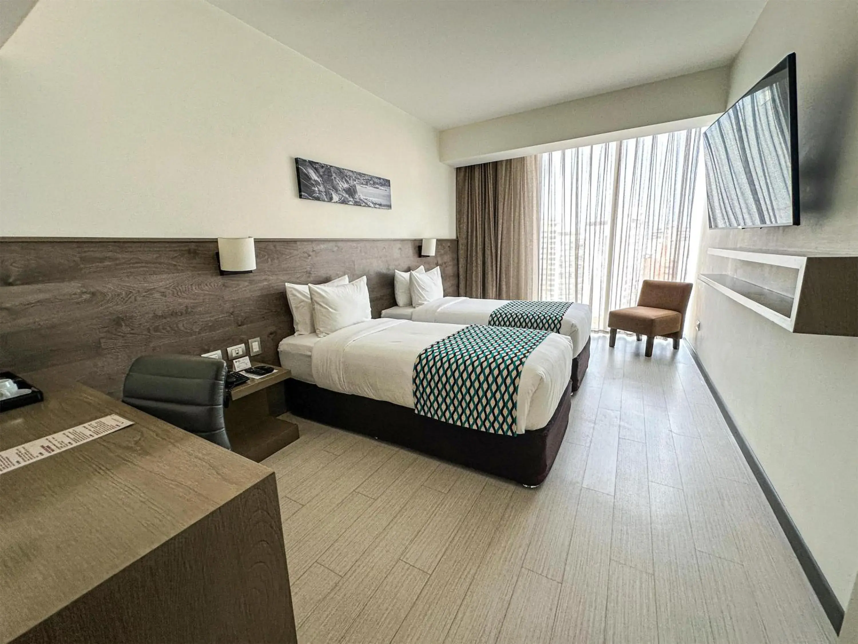 Superior Twin Room in Best Western Plus Urban Larco Hotel Superior Twin Room in Best Western Plus Urban Larco Hotel