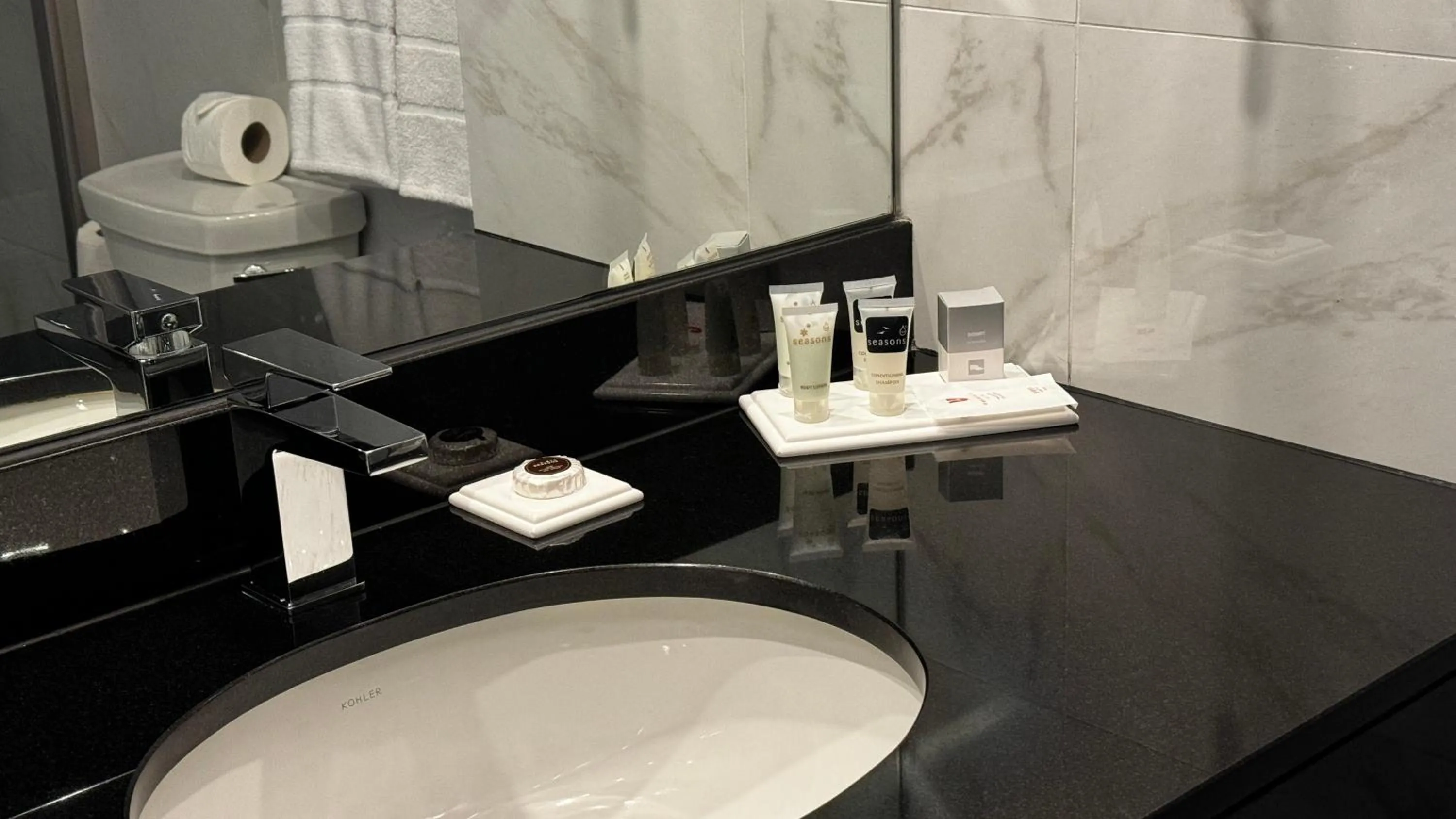 Toilet in Best Western Plus Urban Larco Hotel