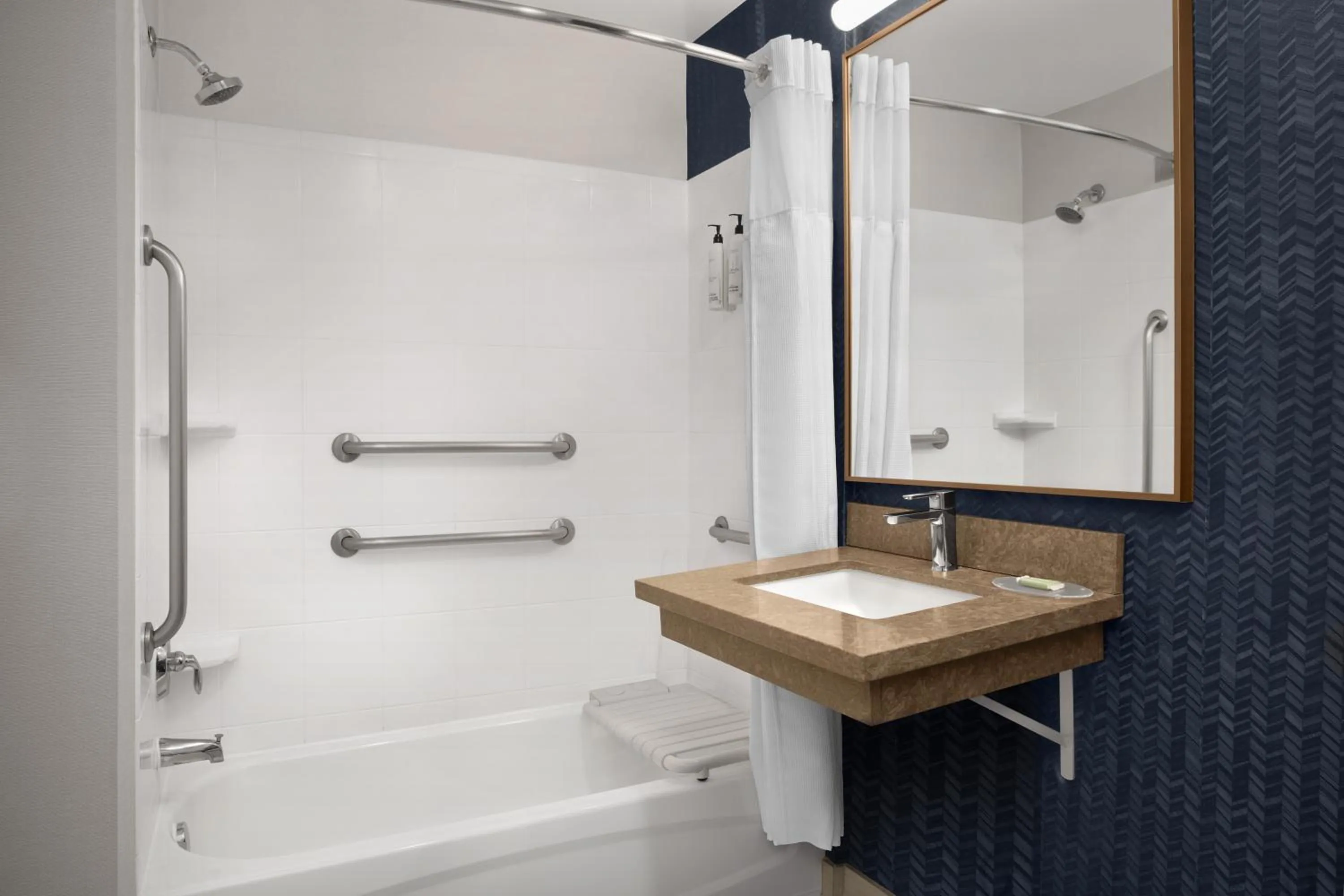 Shower in Fairfield Inn & Suites El Centro