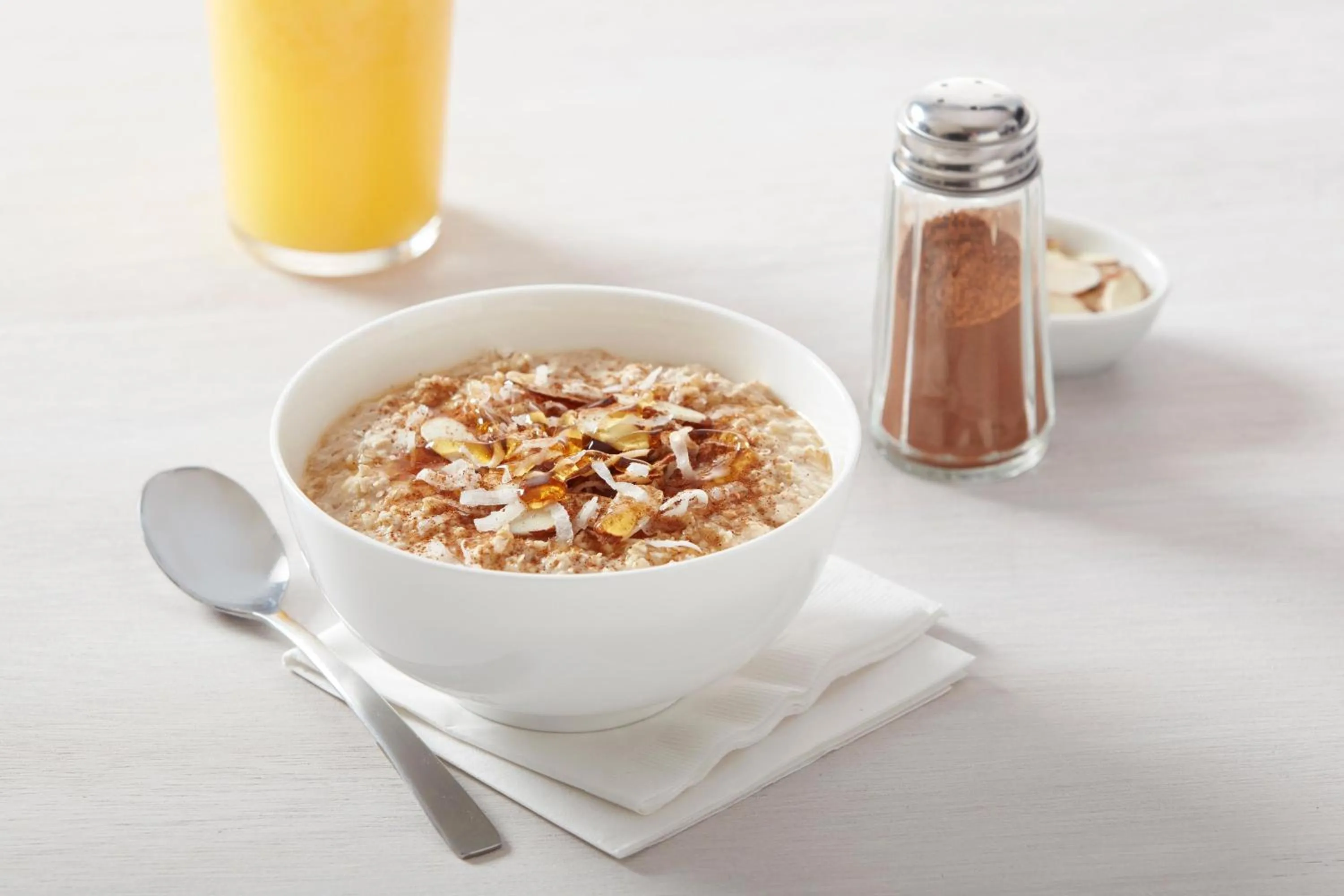 Restaurant/places to eat in Residence Inn Long Island Holtsville