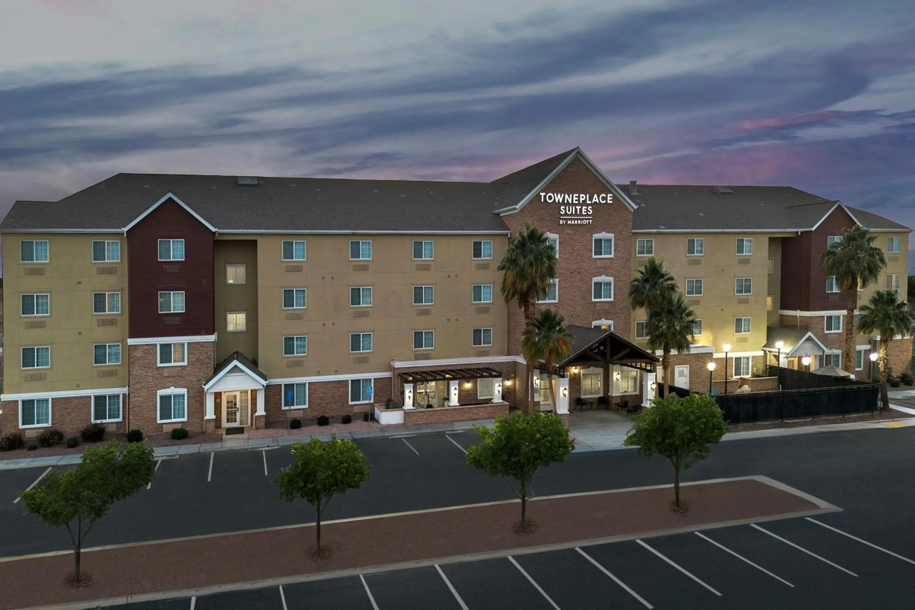 Property building in TownePlace Suites El Centro