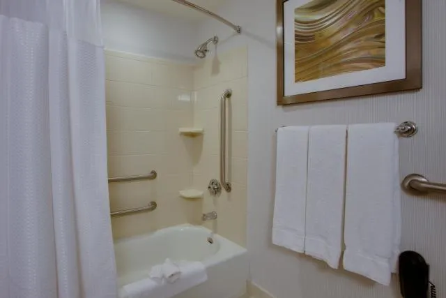 Courtyard Republic Airport Long Island/Farmingdale