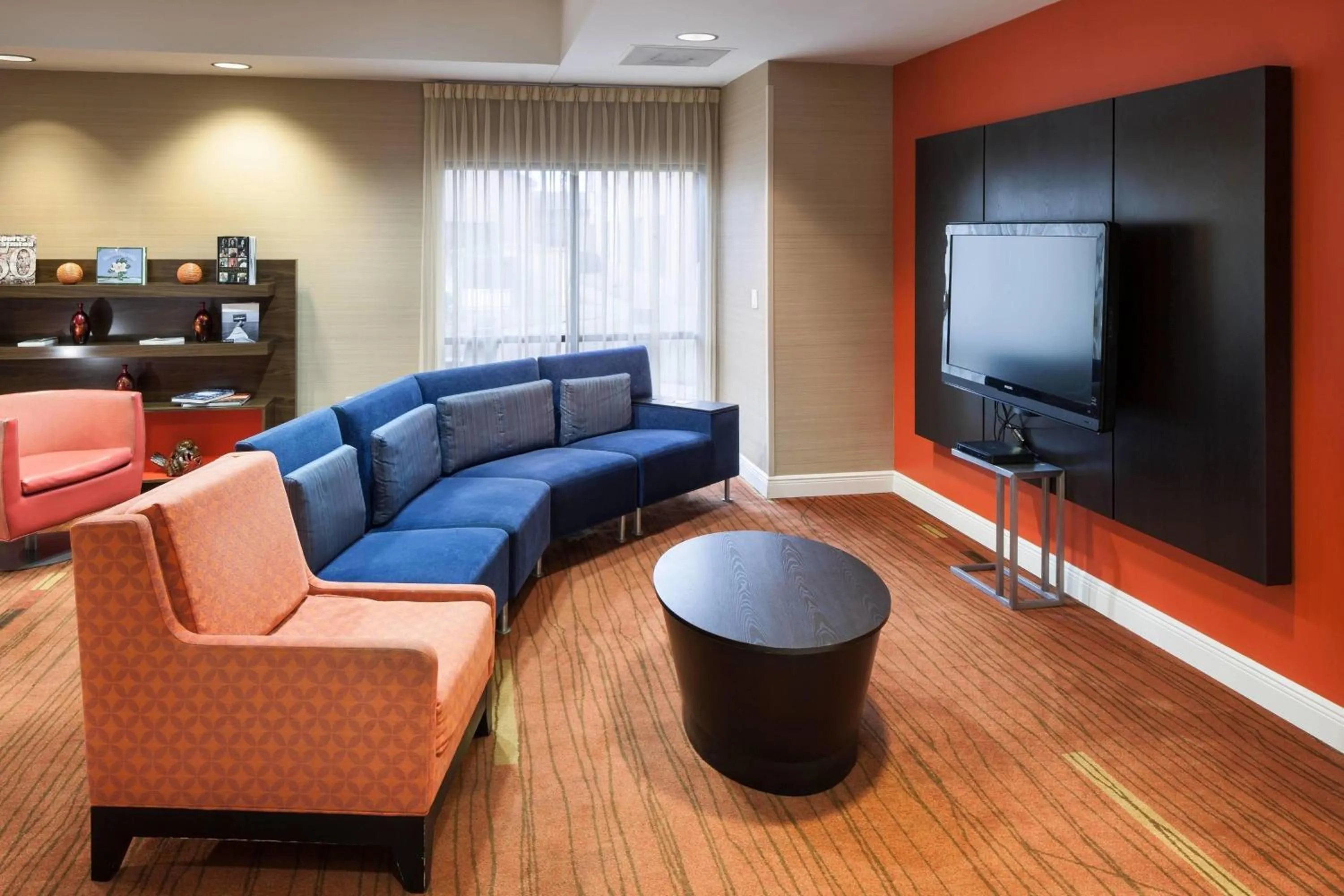 Lobby or reception in Courtyard by Marriott Jackson Ridgeland