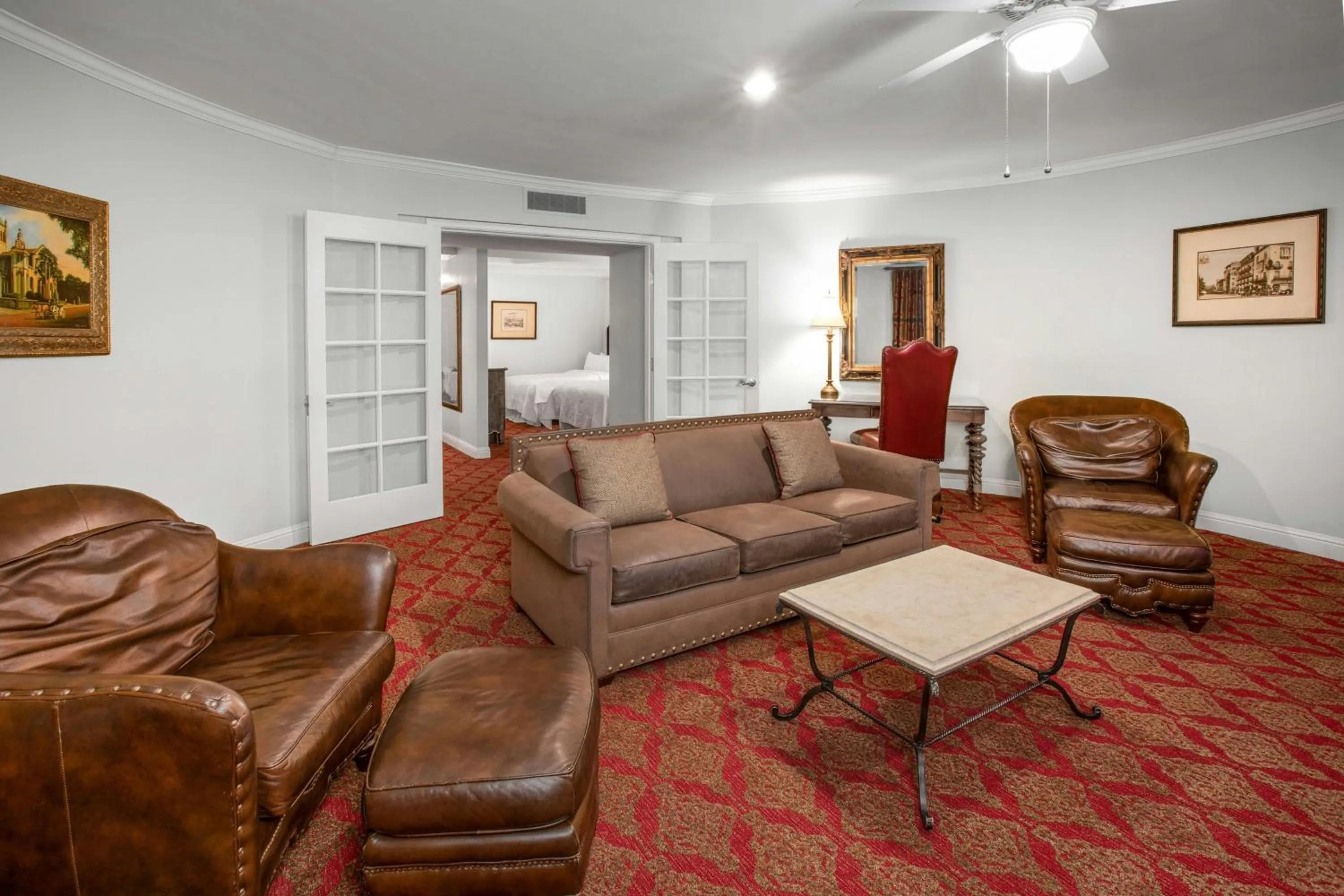 Living room in Casa Monica Resort & Spa, Autograph Collection