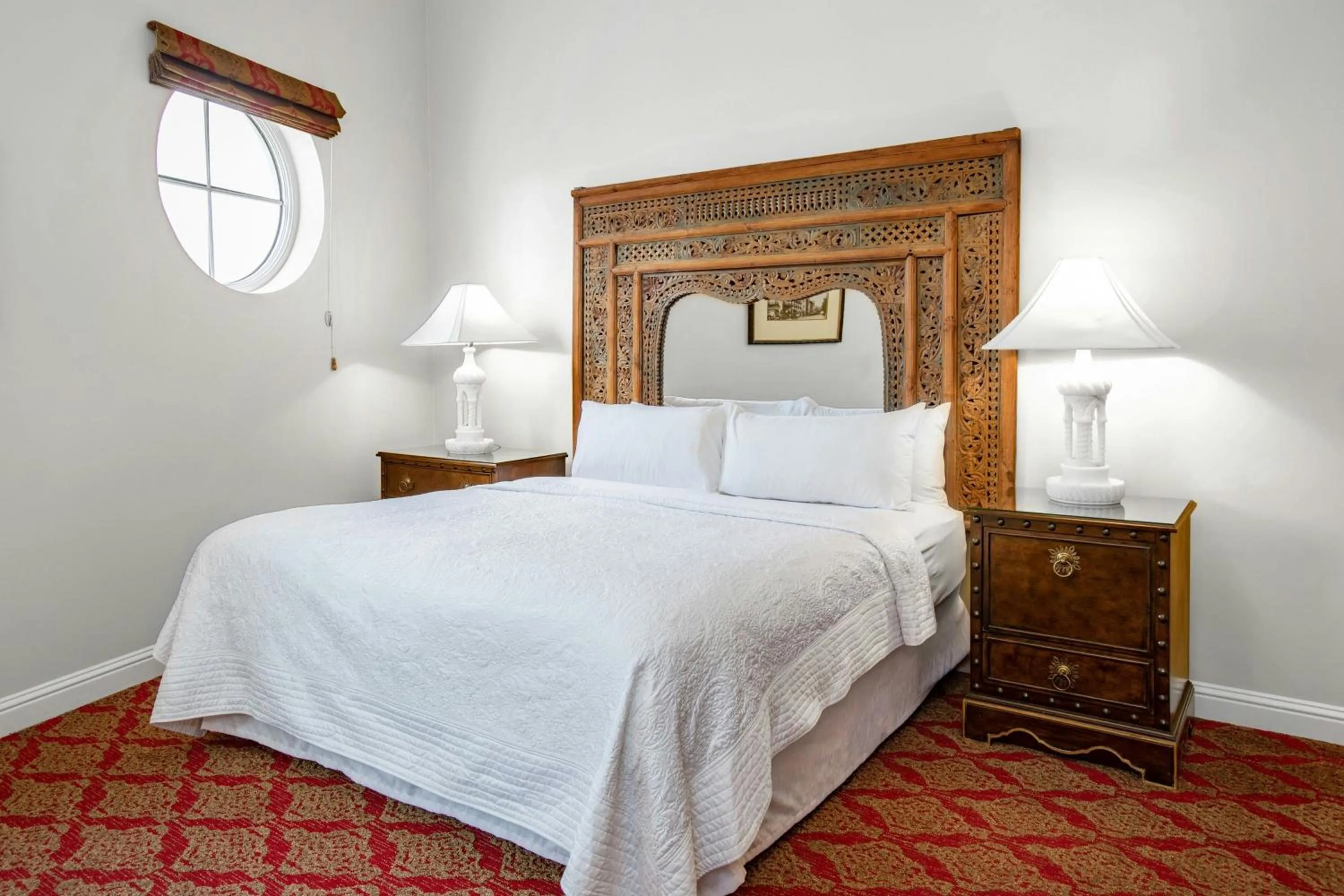 Bedroom, Bed in Casa Monica Resort & Spa, Autograph Collection