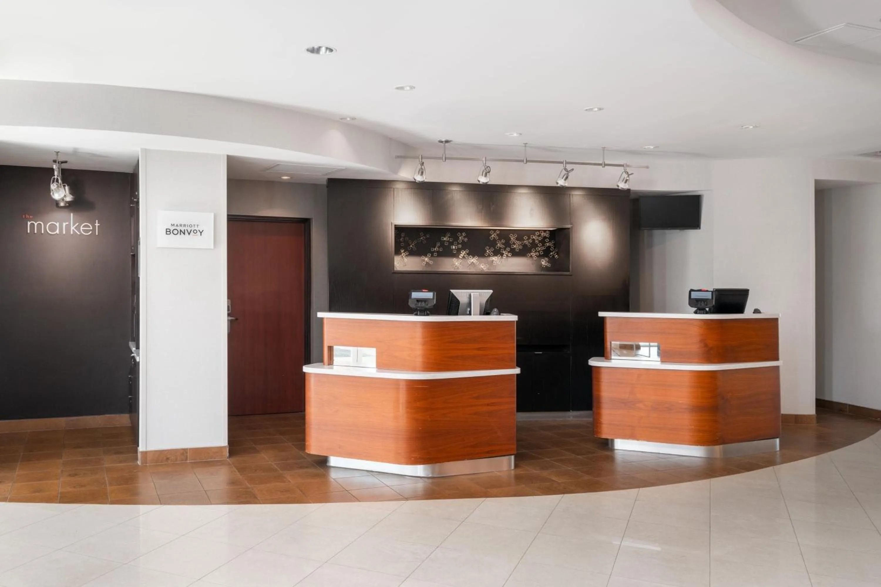 Lobby or reception in Courtyard Jacksonville Orange Park