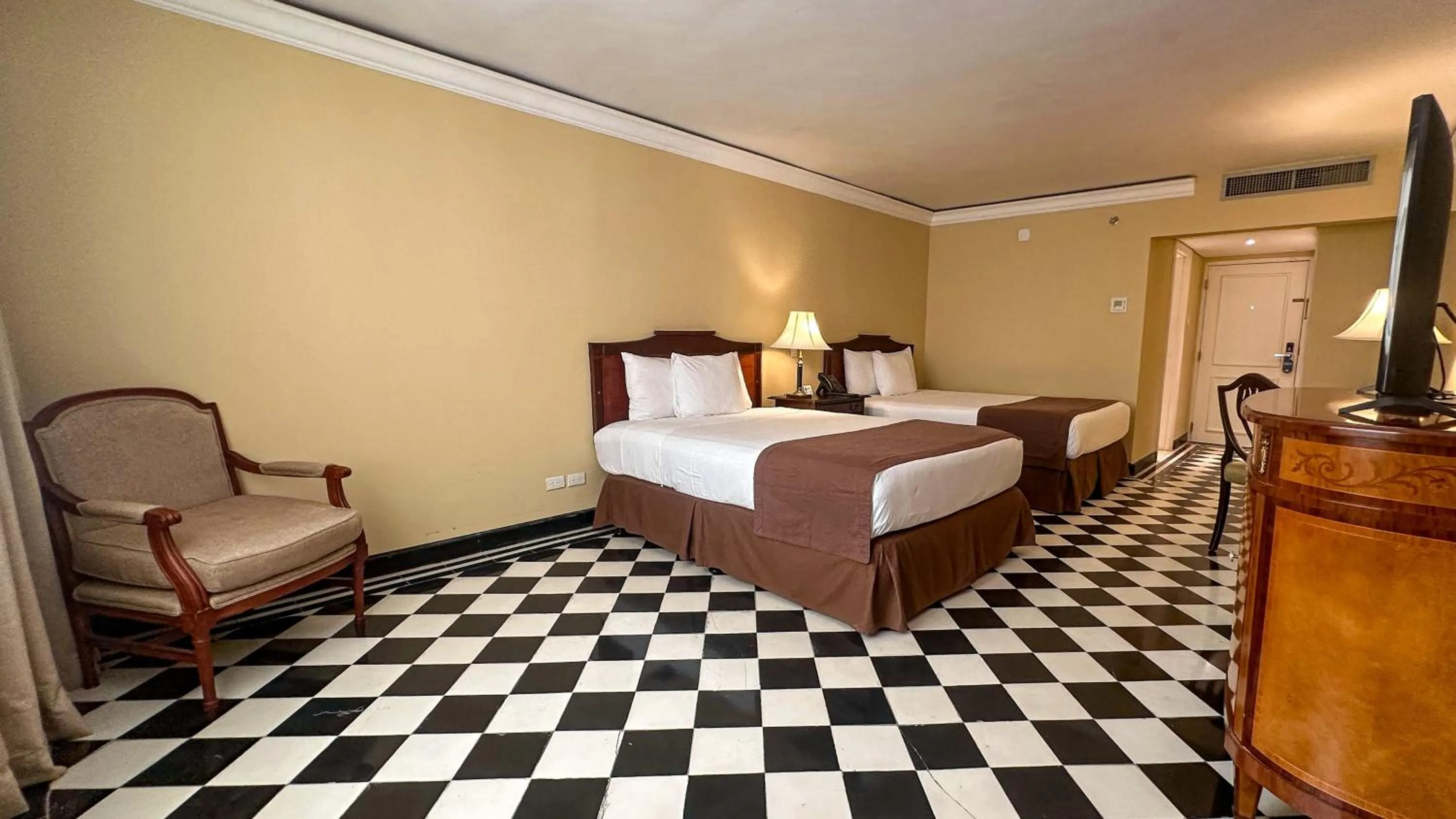 Bedroom, Bed in Hotel El Prado