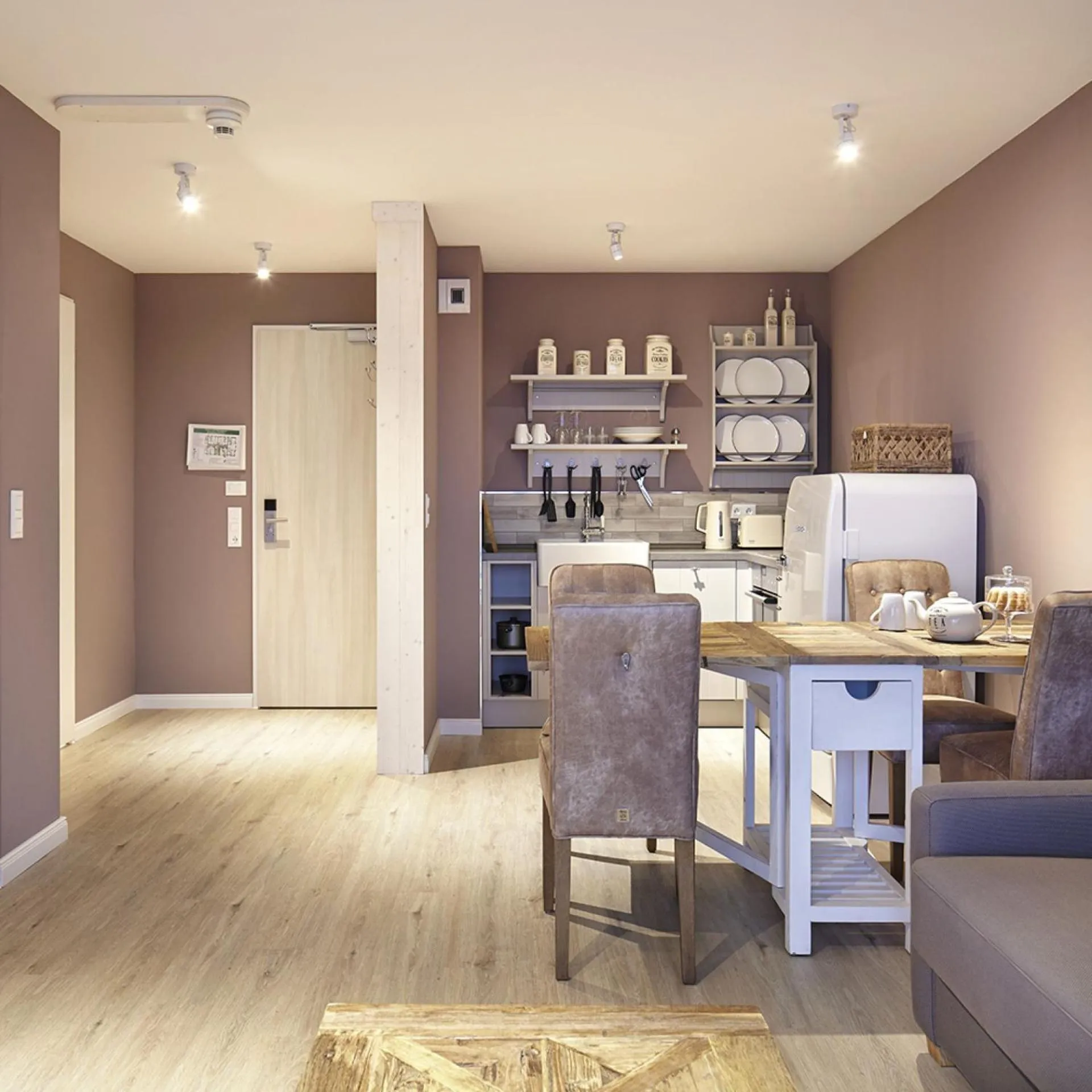 Decorative detail in Hausner`s Hotel- Studio Apartments