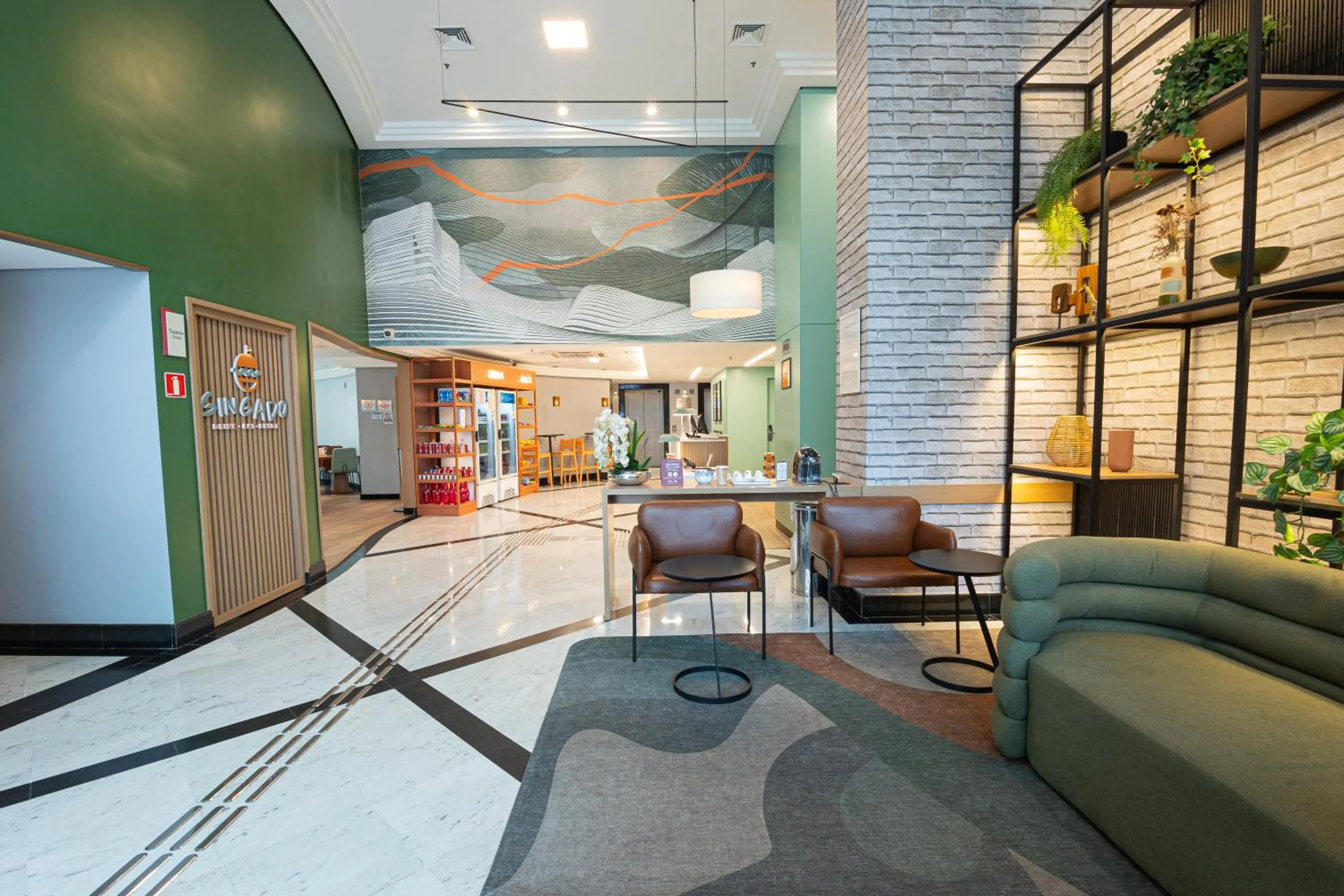 Lobby or reception in Comfort Ibirapuera