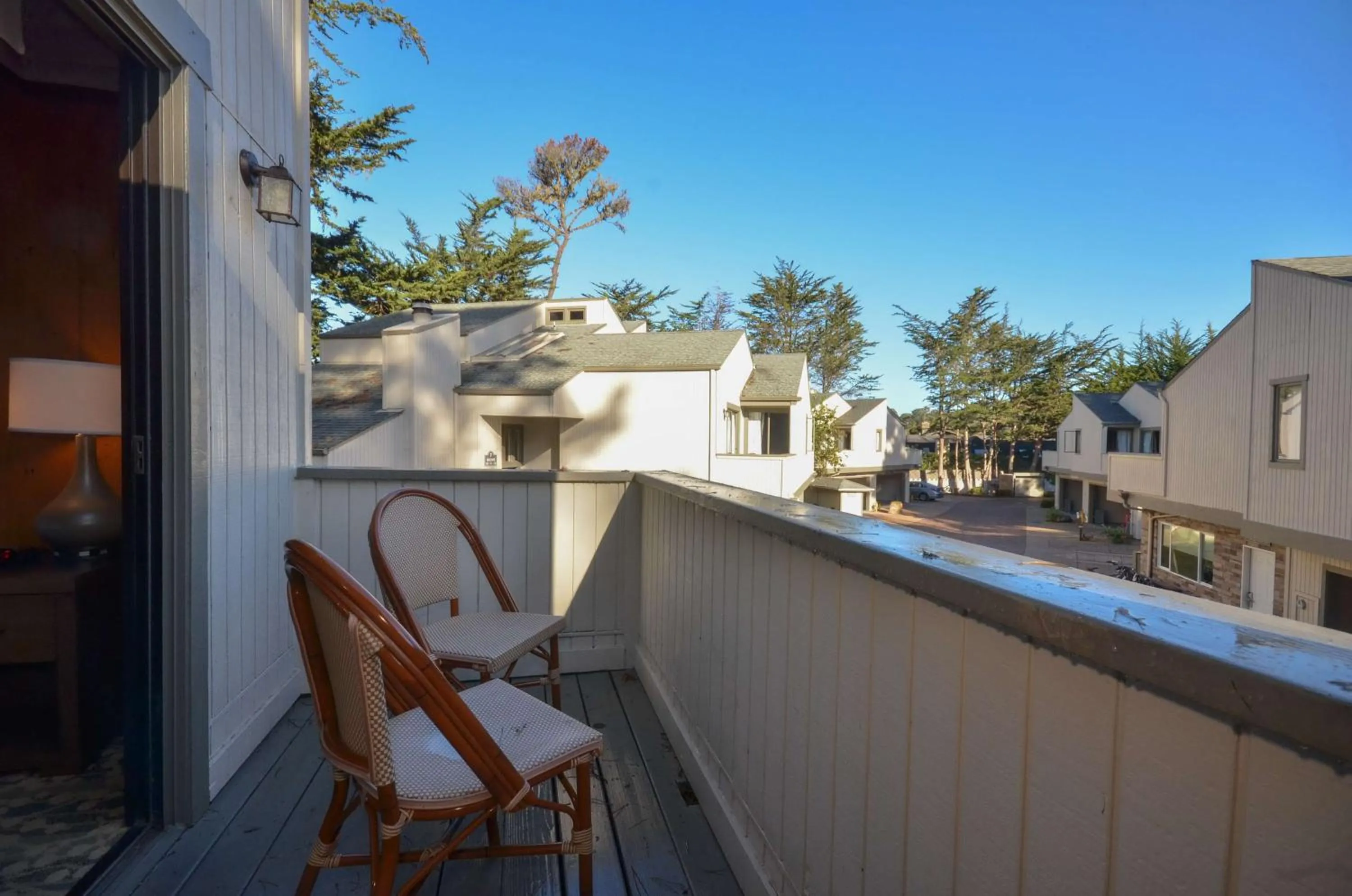 Balcony/Terrace in Best Western The Inn & Suites Pacific Grove