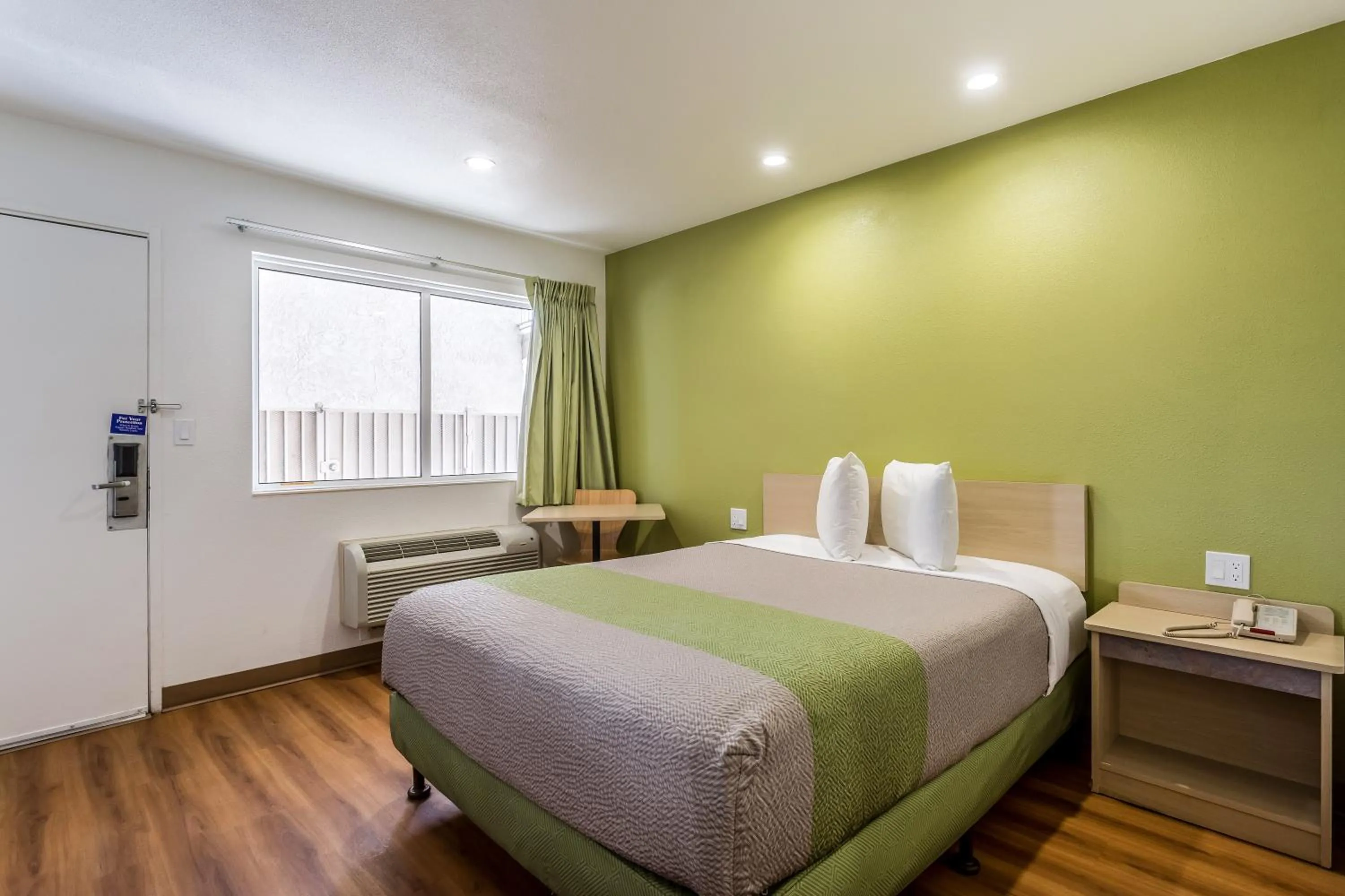 Bedroom, Bed in Motel 6-Needles, CA